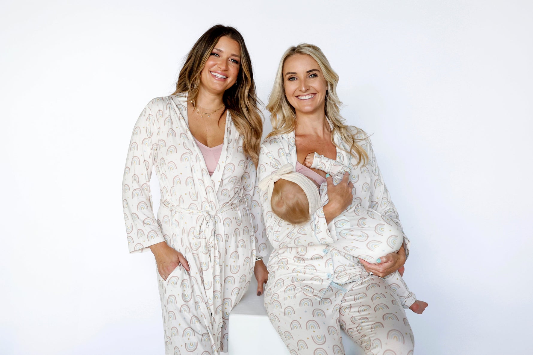 DREAM BIG LITTLE CO EXCLUSIVE RALEIGH'S RAINBOWS WOMEN’S DREAM ROBEEveretts Place