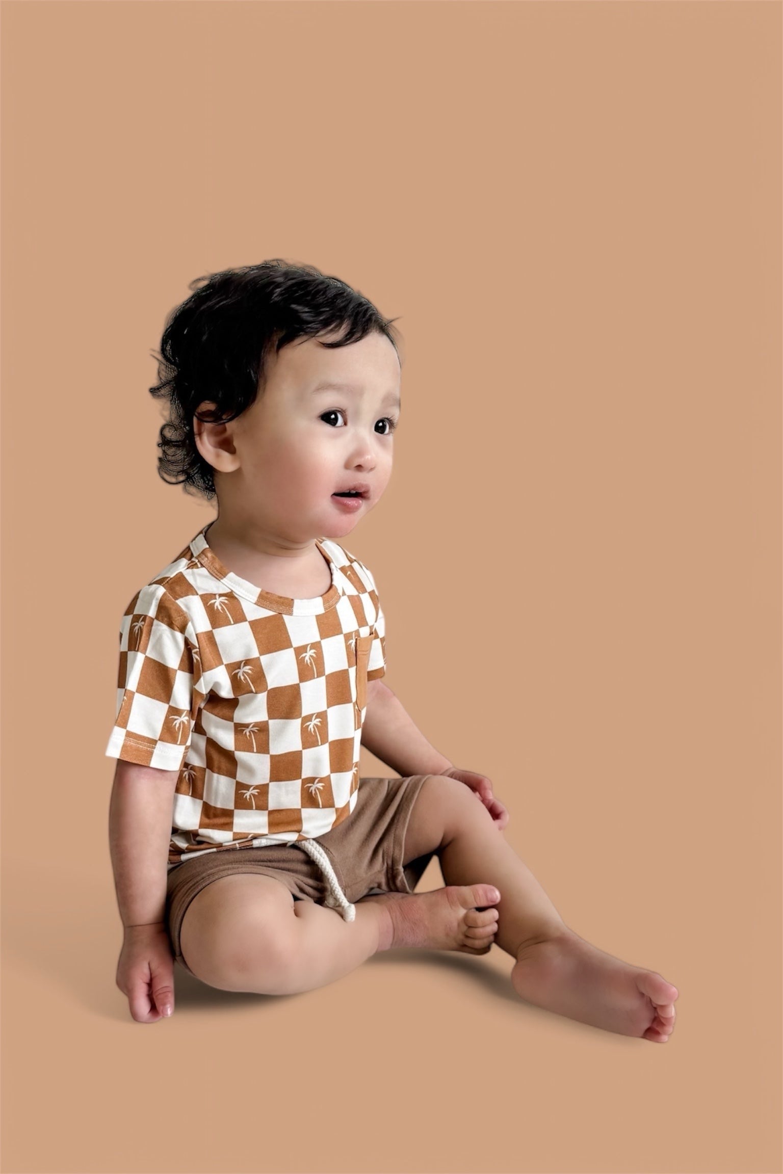 DREAM BIG LITTLE CO EXCLUSIVE SANDY BEACH CHECKERS DREAM POCKET TEEEveretts Place
