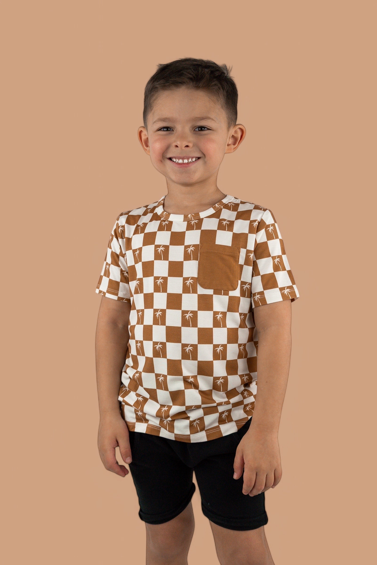 DREAM BIG LITTLE CO EXCLUSIVE SANDY BEACH CHECKERS DREAM POCKET TEEEveretts Place
