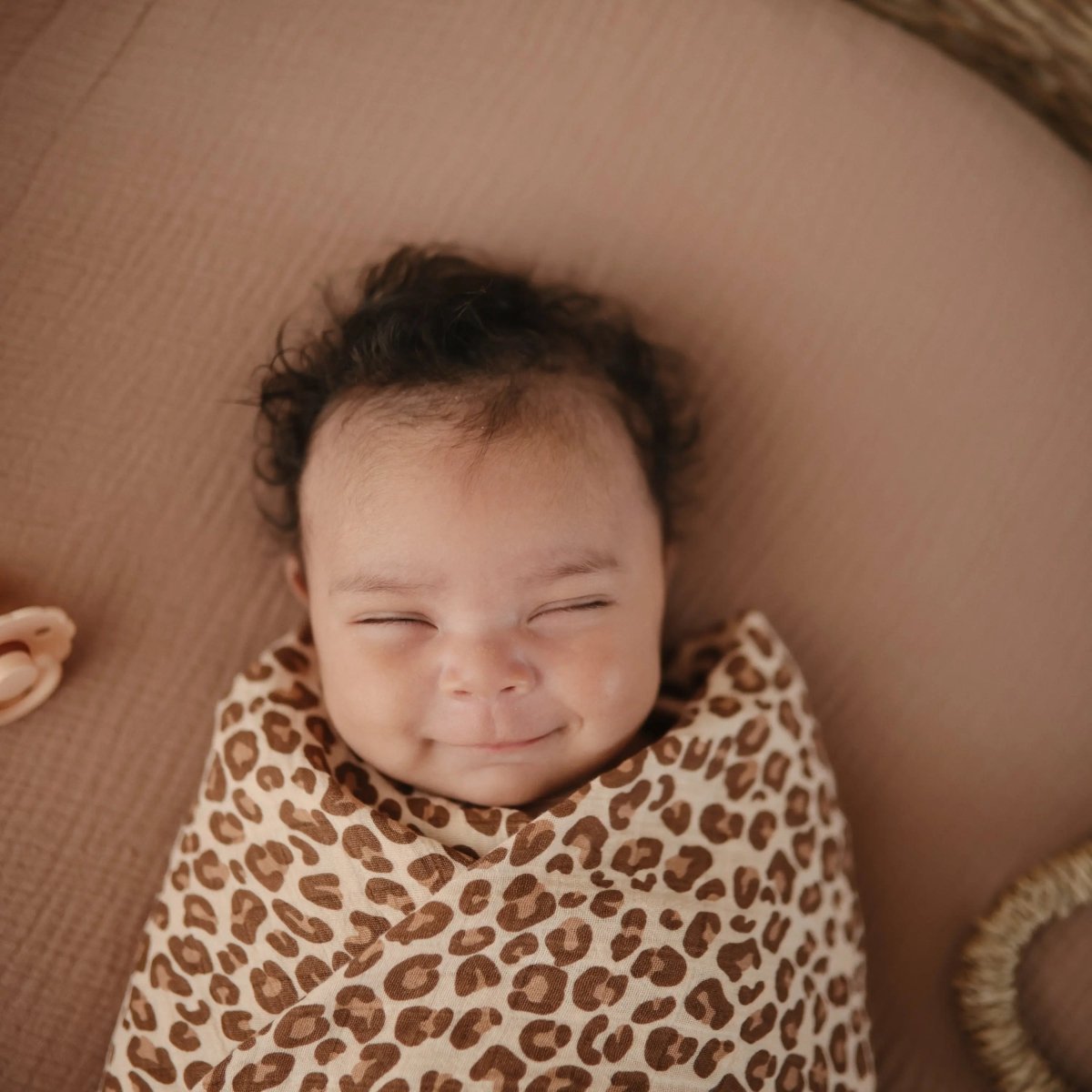 Mushie Extra Soft Bassinet Muslin Crib Sheet for Baby - 100 Percent Cotton Breathable Fabric - 