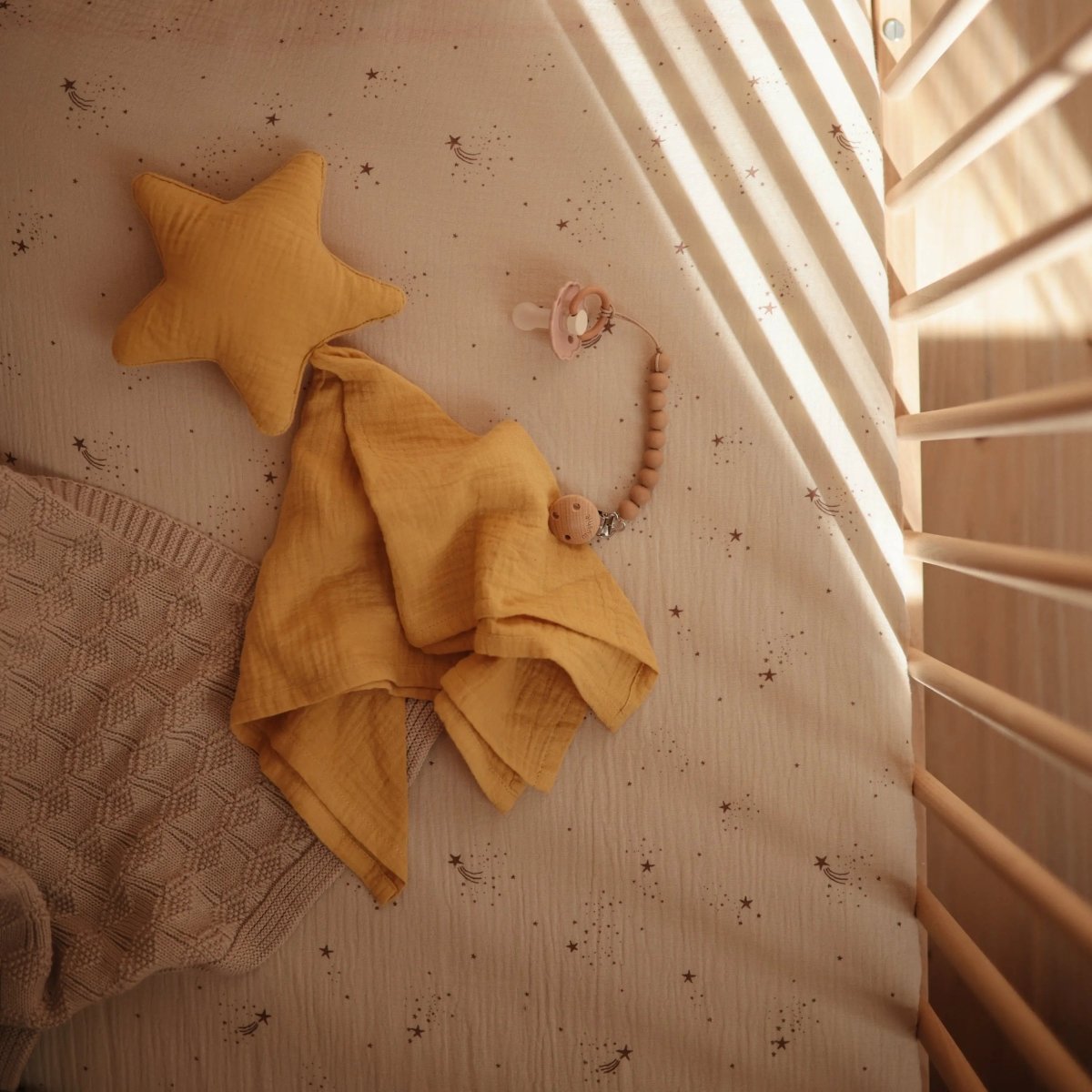 Mushie Extra Soft Bassinet Muslin Crib Sheet for Baby - 100 Percent Cotton Breathable Fabric - 