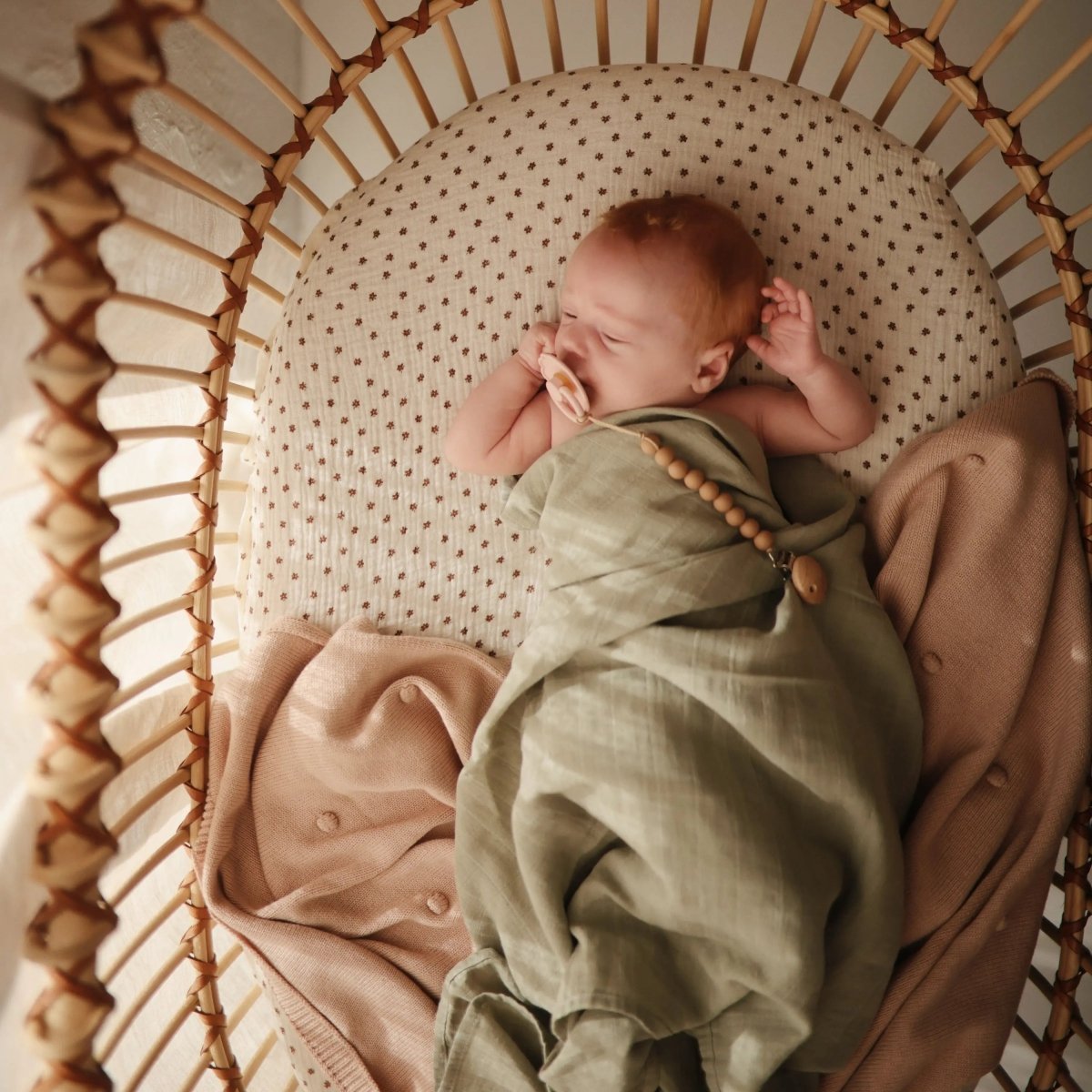 Mushie Extra Soft Bassinet Muslin Crib Sheet for Baby - 100 Percent Cotton Breathable Fabric - 