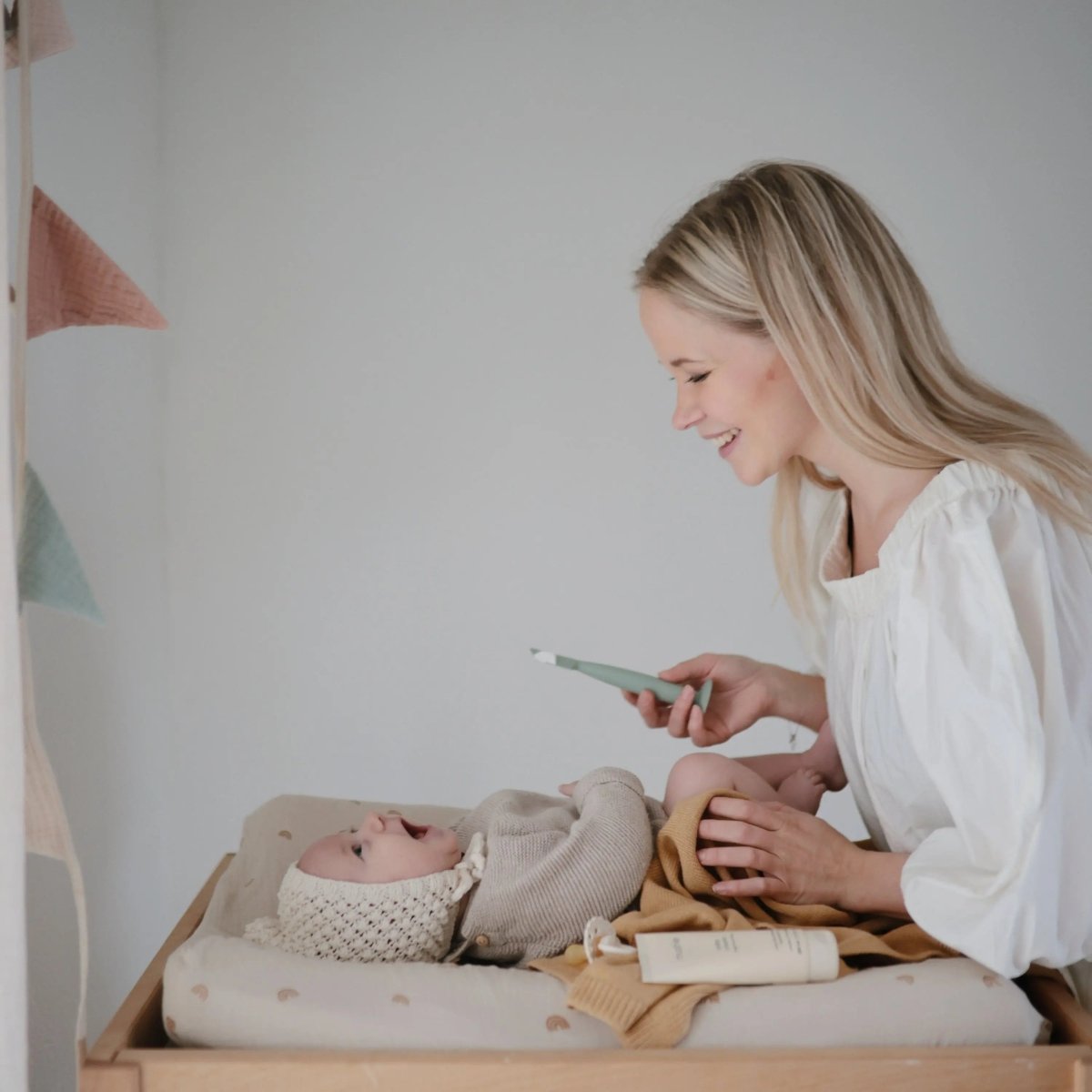 Mushie Extra Soft Muslin Changing Pad Cover 100 Percent Cotton Breathable and Cozy Design - Everetts Place Boutique - 