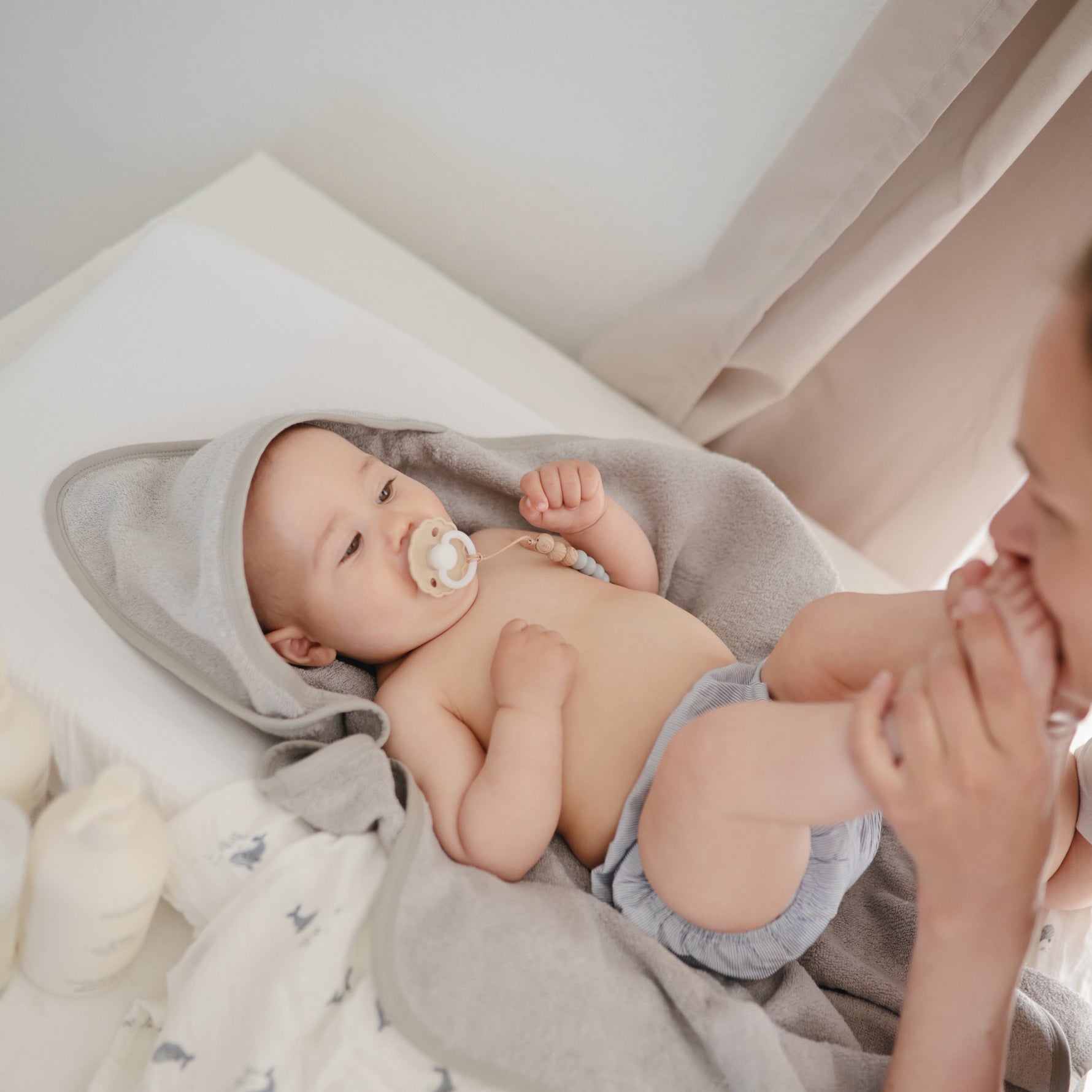 Mushie Extra Soft Muslin Changing Pad CoverEveretts Place