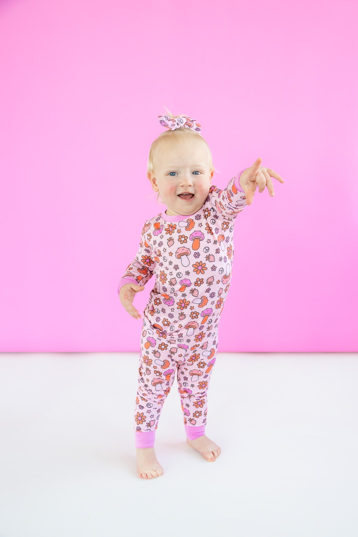 DREAM BIG LITTLE CO FEELIN' MUSHY DREAM SETEveretts Place