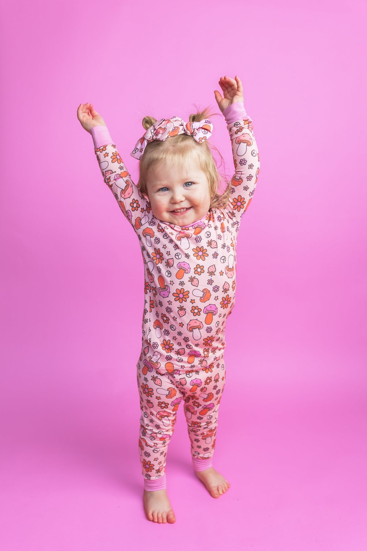 DREAM BIG LITTLE CO FEELIN' MUSHY DREAM SETEveretts Place
