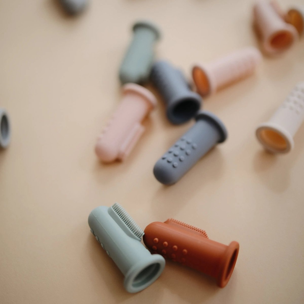 Mushie Finger Toothbrush for Babies BPA Free and Chemical Free Food Grade Silicone - Everetts Place Boutique - 