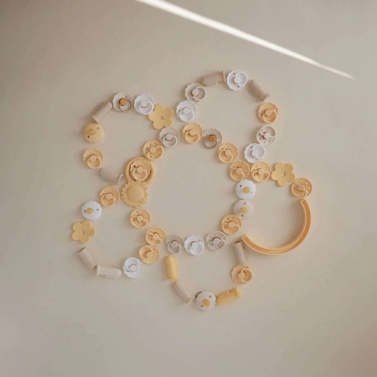 Mushie Finger Toothbrush for Babies BPA Free and Chemical Free Food Grade Silicone - Everetts Place Boutique - 