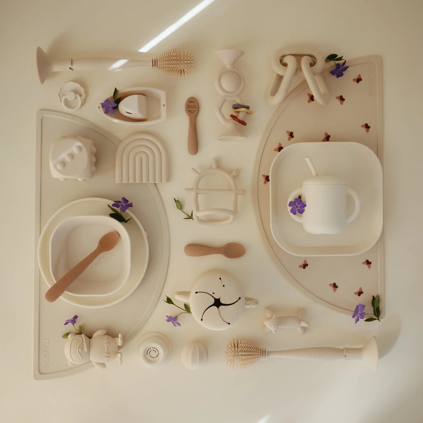 Square Dinnerware Plates for Babies BPA-Free Plastic Microwave and Dishwasher Safe Made in Denmark Mushie