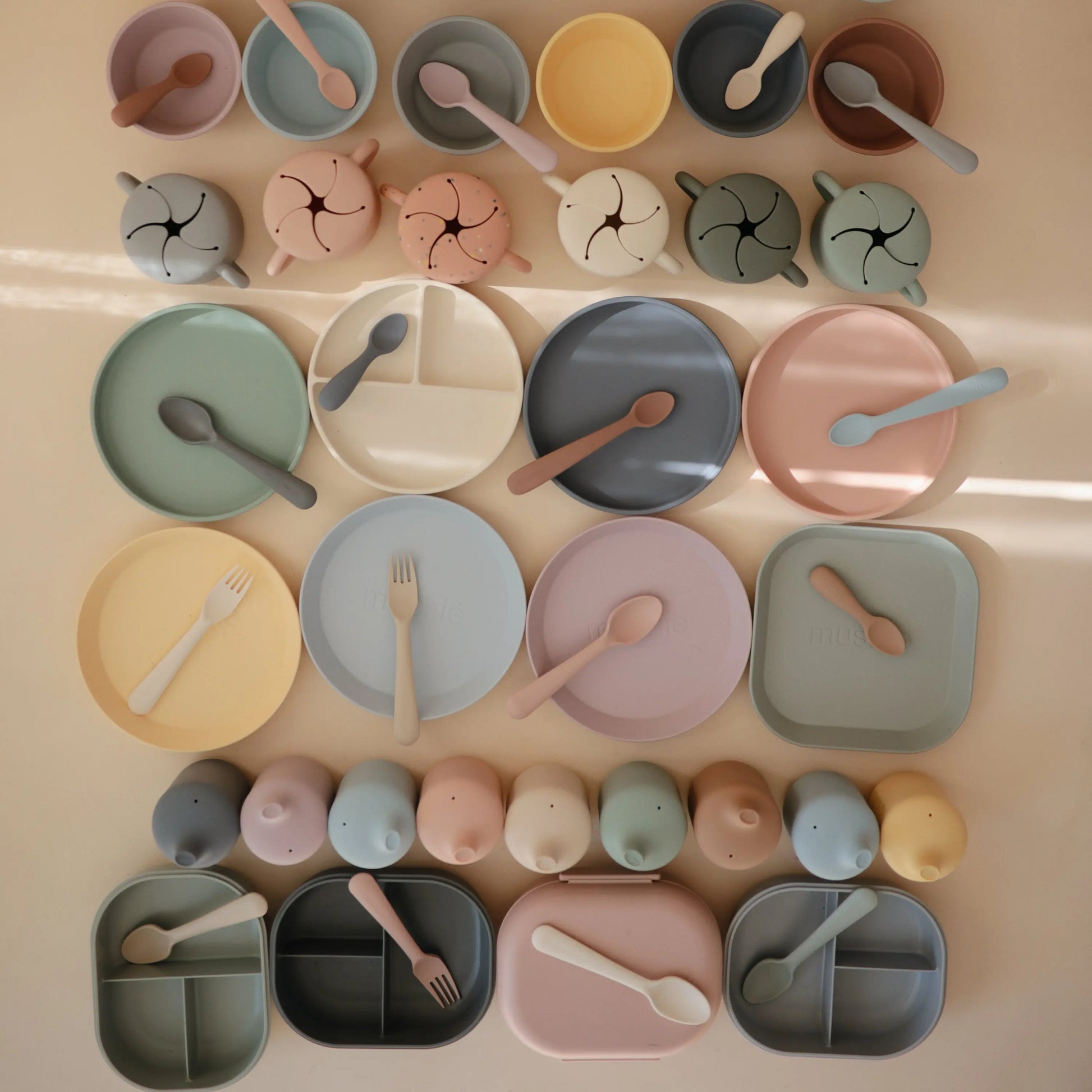 Square Dinnerware Plates for Babies BPA-Free Plastic Microwave and Dishwasher Safe Made in Denmark Mushie