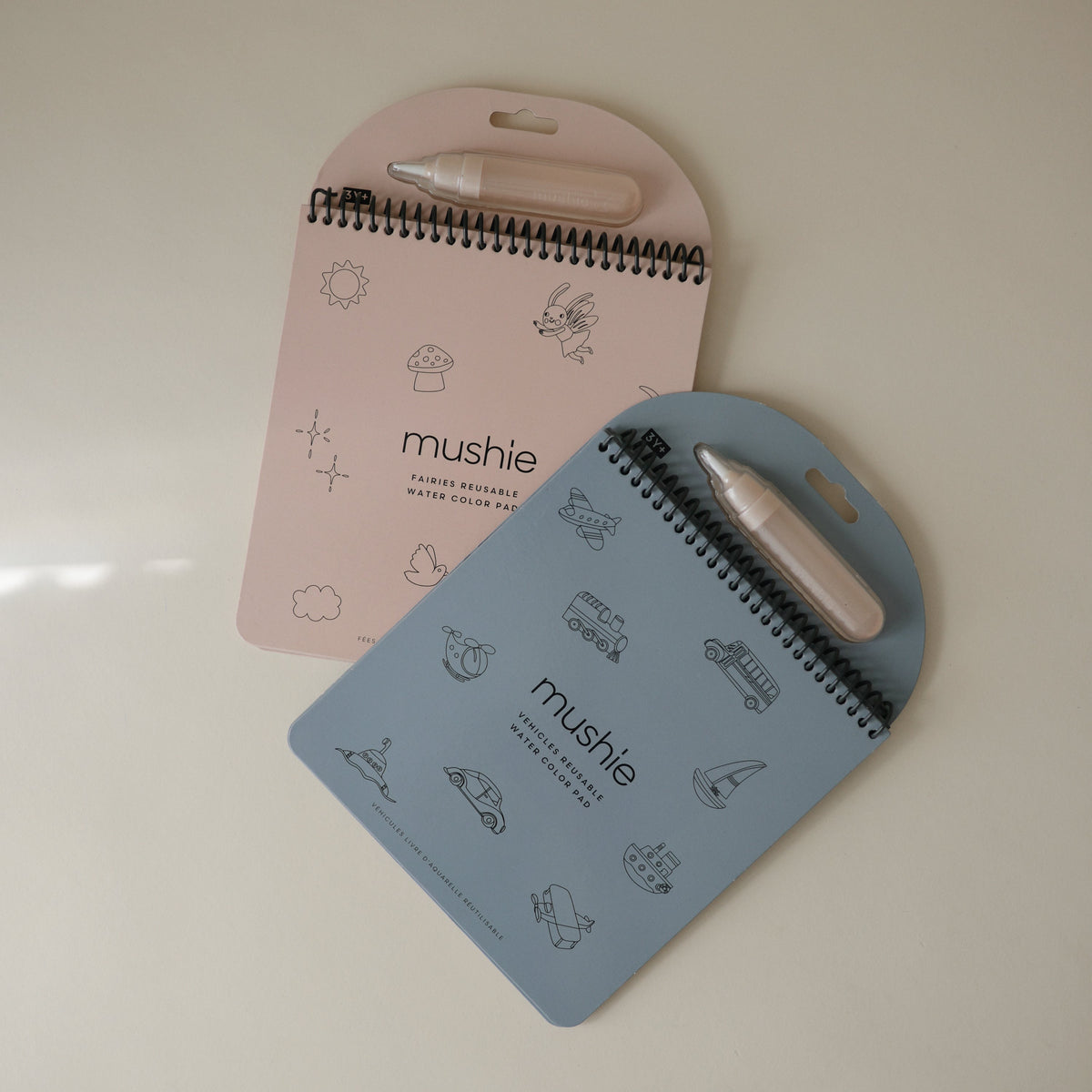 Reusable Water Color Pad, 4 Pages by Mushie