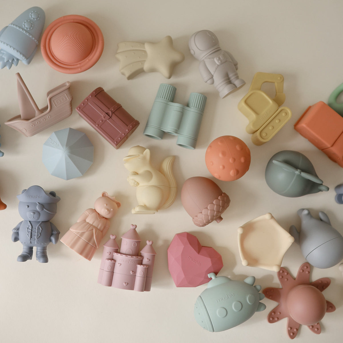 Mushie Mold Free Bath Play Set, baby bath toys.