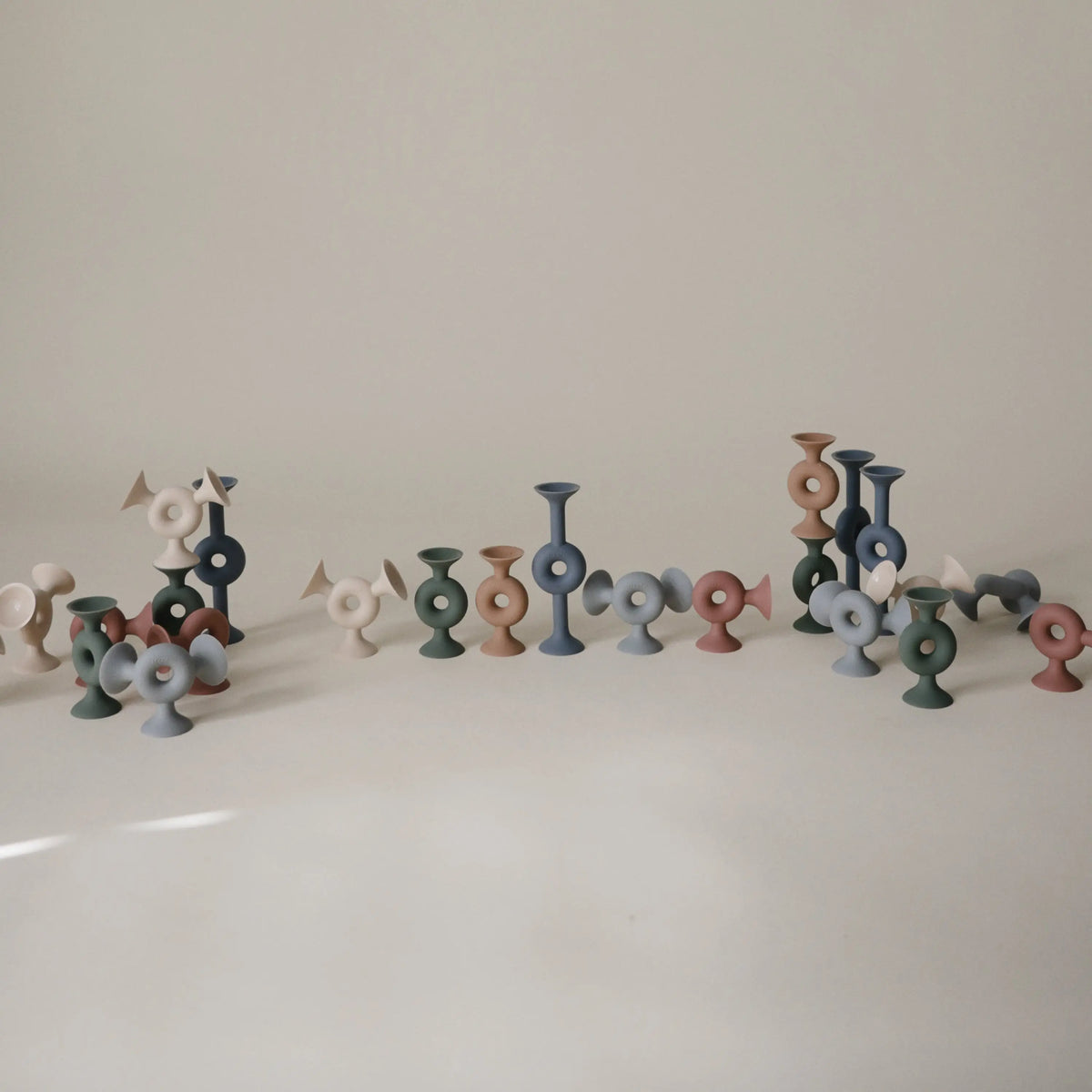 Silicone Suction Builders Mushie 