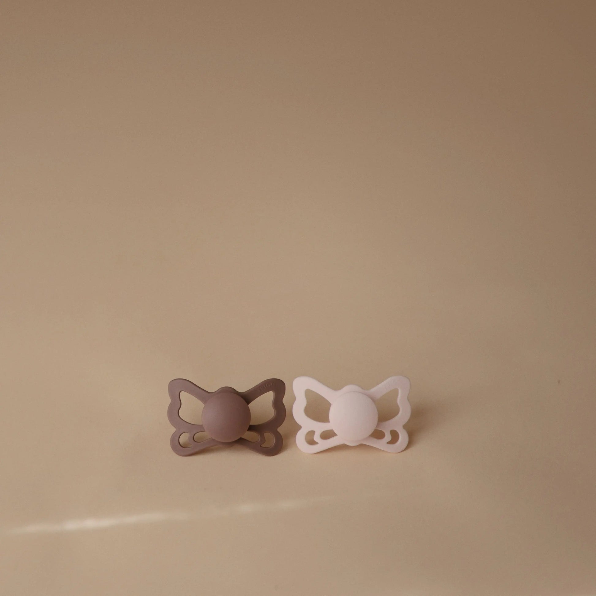 Frigg Butterfly Anatomical Silicone Pacifier 2 Pack 6 to 18 Months Mushie