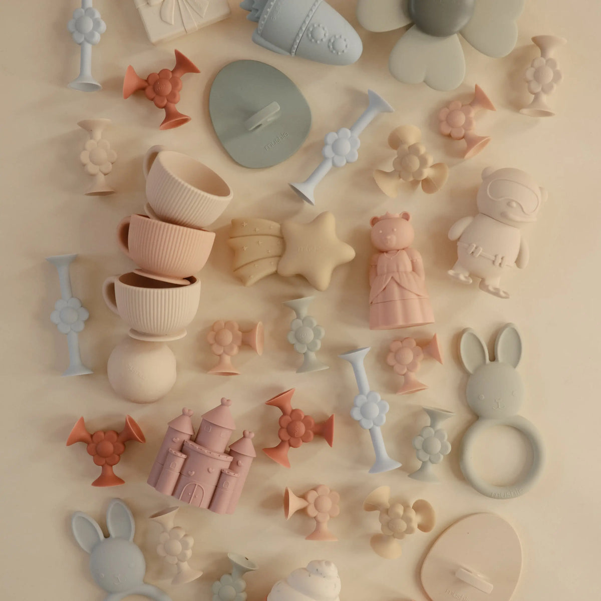 Silicone Suction Builders Mushie 