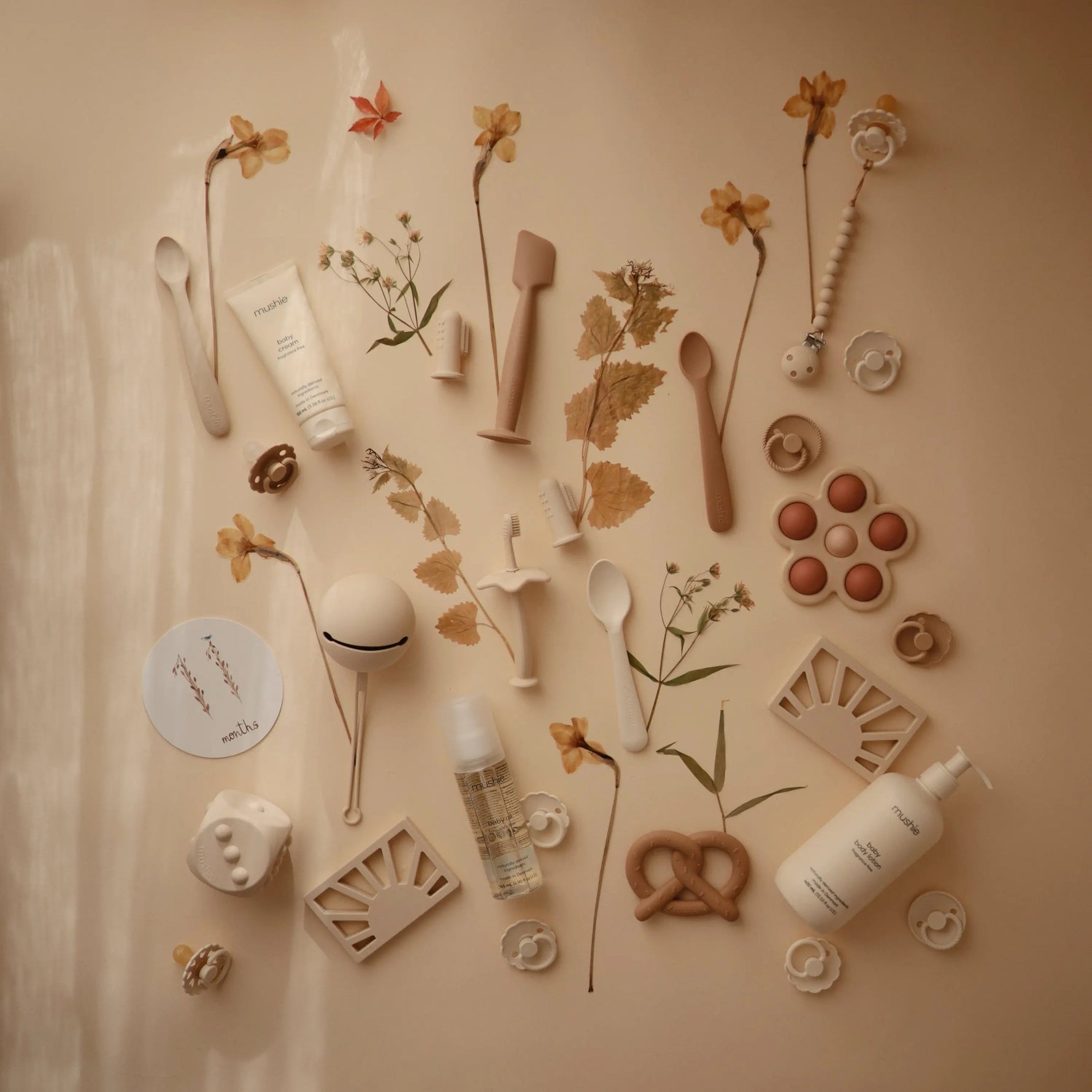 Mushie Flower Press Toy - 