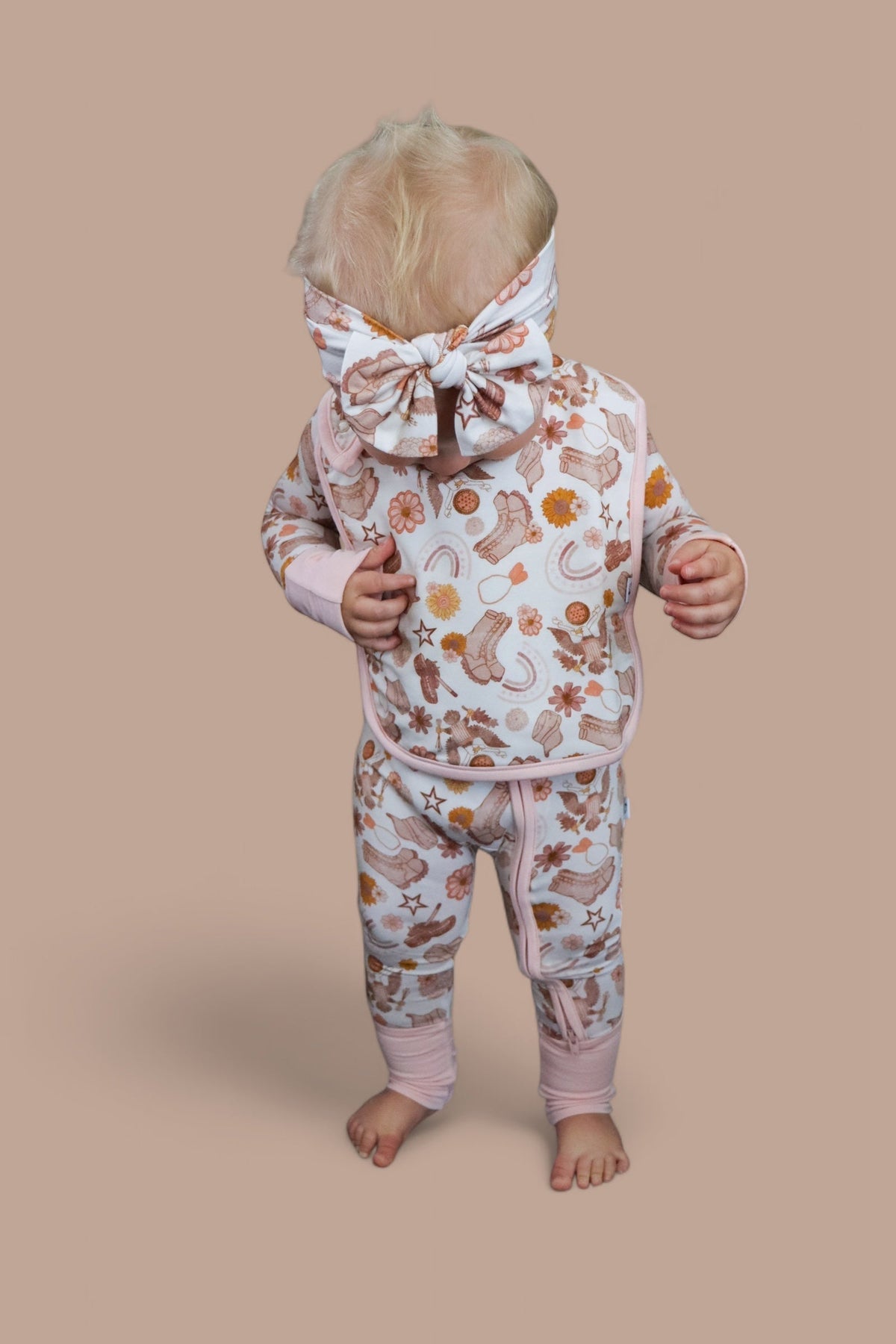 DREAM BIG LITTLE CO FLOWERS AND BOOTS DREAM BOWEveretts Place