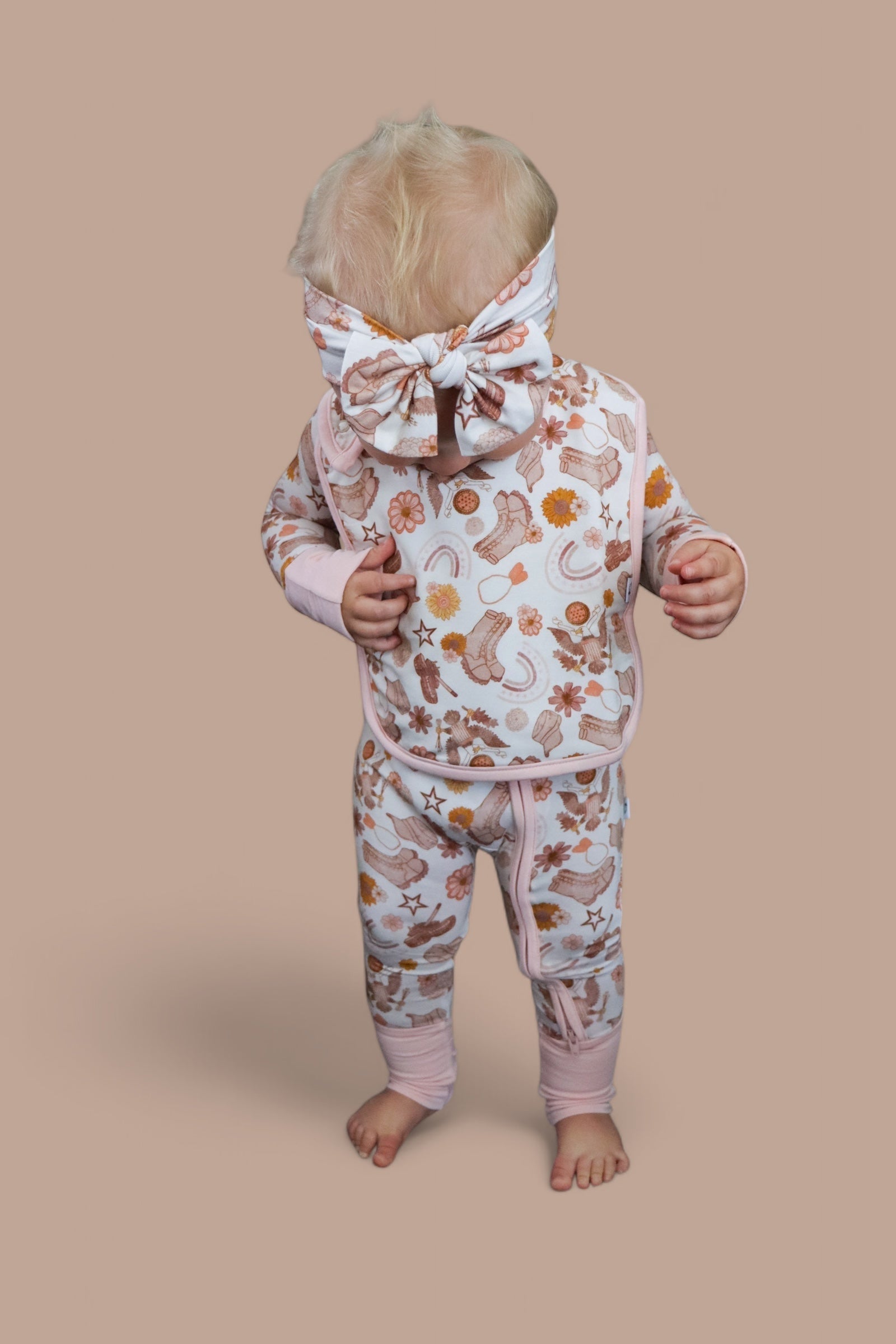 DREAM BIG LITTLE CO FLOWERS AND BOOTS DREAM BOWEveretts Place