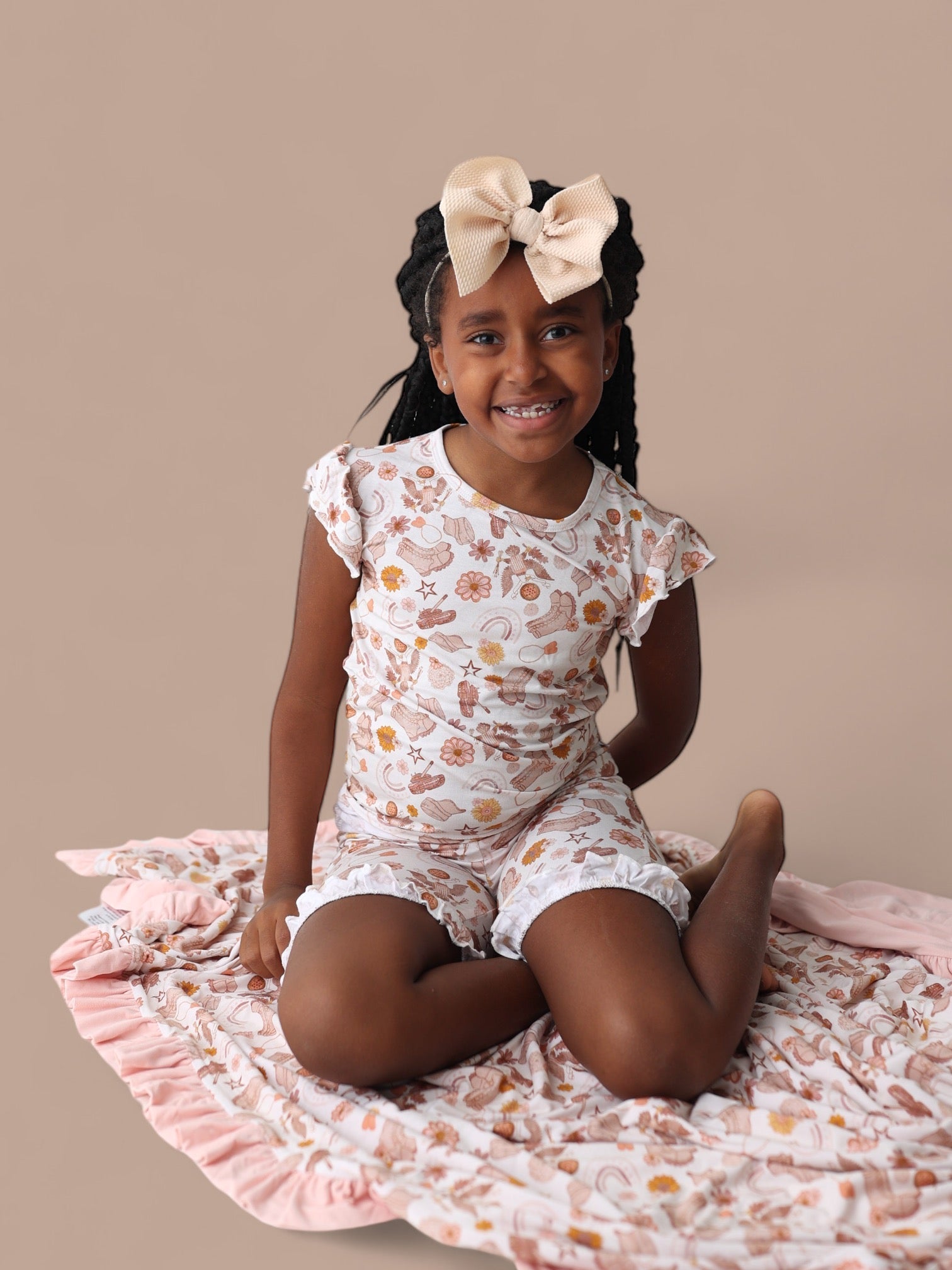 DREAM BIG LITTLE CO FLOWERS AND BOOTS DREAM RUFFLE SHORT SETEveretts Place
