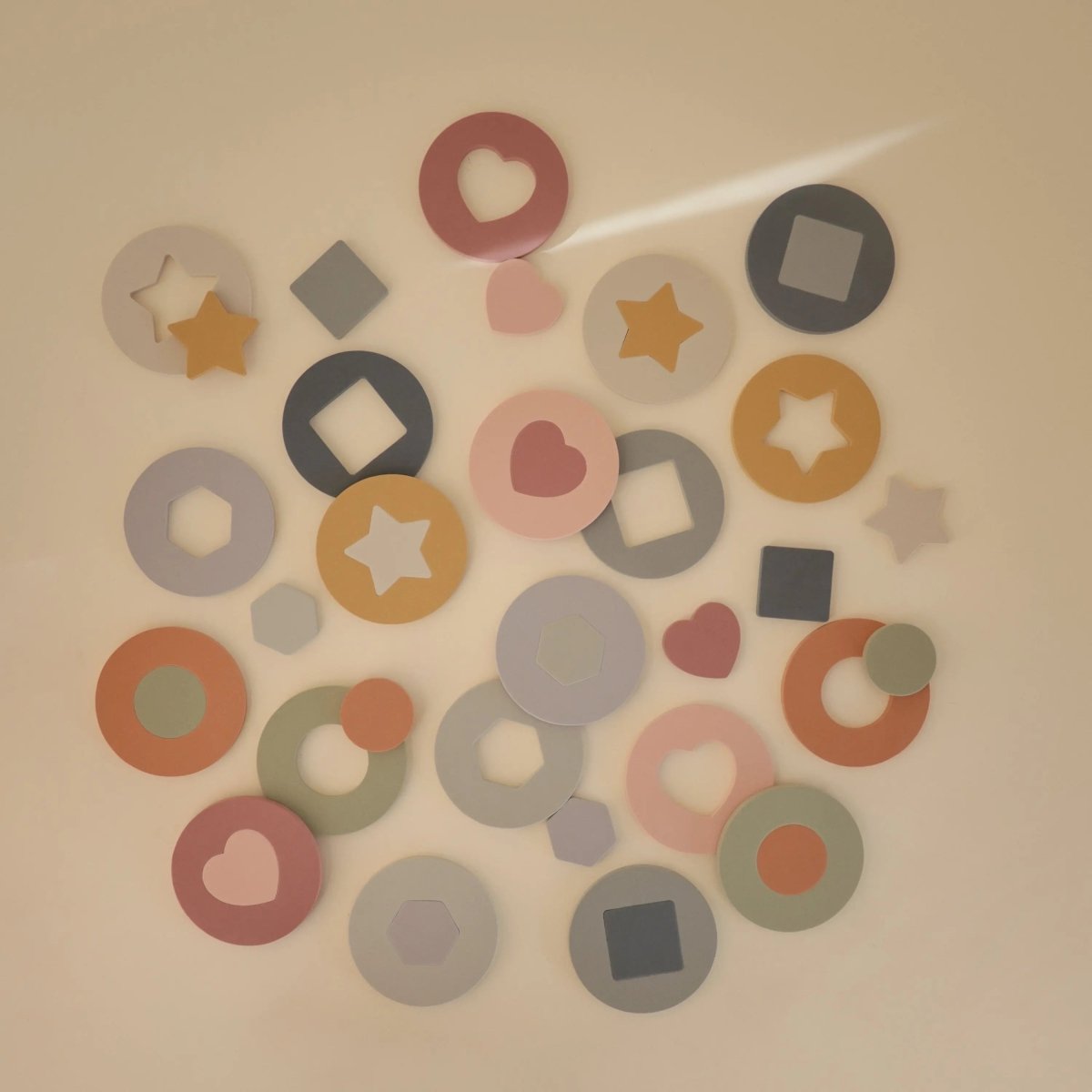 Mushie Foam Bath Puzzle Geometric Learning Toy for Kids - Everetts Place Boutique - 