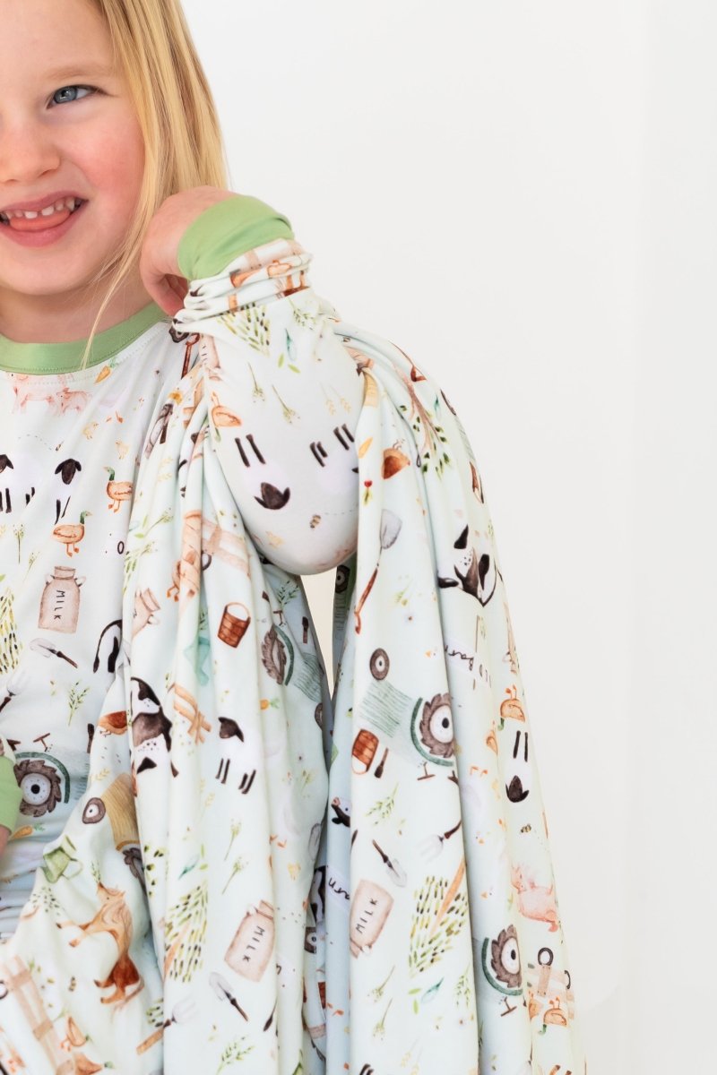 Hugga Babies Friendly Farms Huggable Blanket - Everetts Place Boutique - 