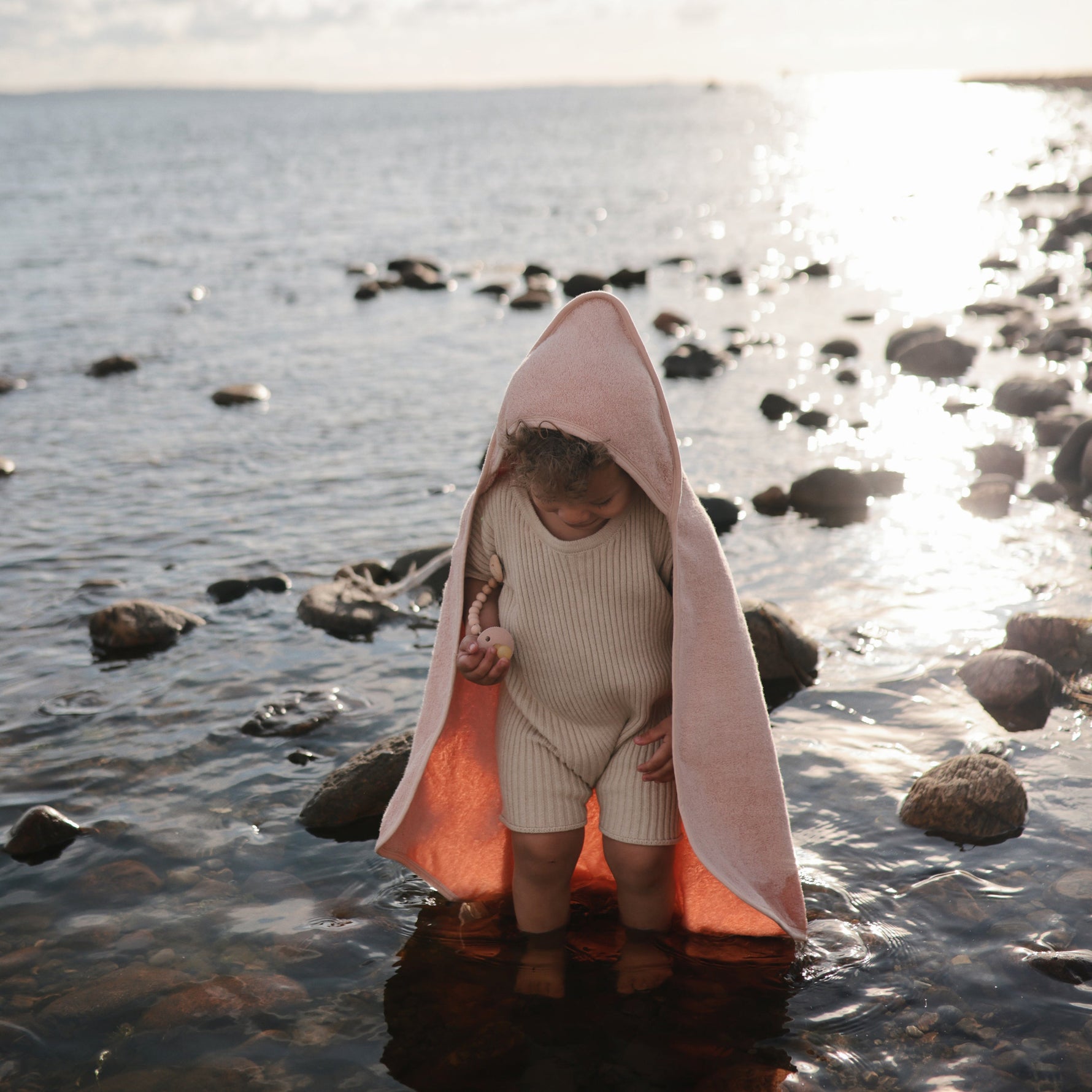 Mushie FRIGG Baby's First Pacifier Floral Heart (Blush) 4 - Pack - 