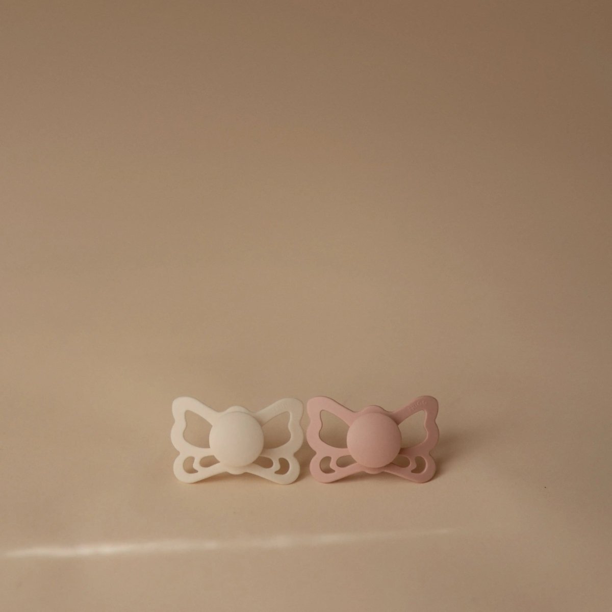 Mushie Frigg Butterfly Anatomical Silicone Pacifier 2 Pack 6 to 18 Months - Everetts Place Boutique - 