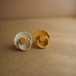 Mushie Frigg Daisy Natural Rubber Pacifier Two Pack - 