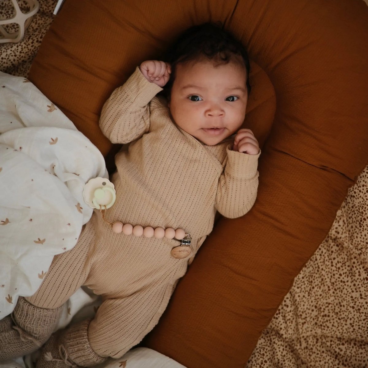 Mushie Frigg Daisy Night Natural Rubber Pacifier 2 Pack - Everetts Place Boutique - 