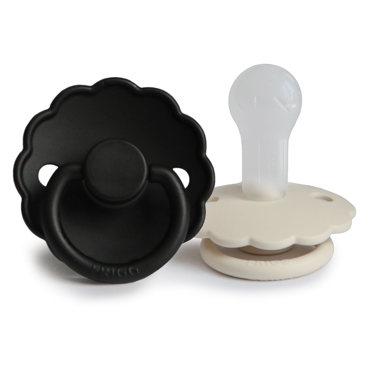 Mushie FRIGG Daisy Silicone Pacifier 2 - Pack Everetts Place