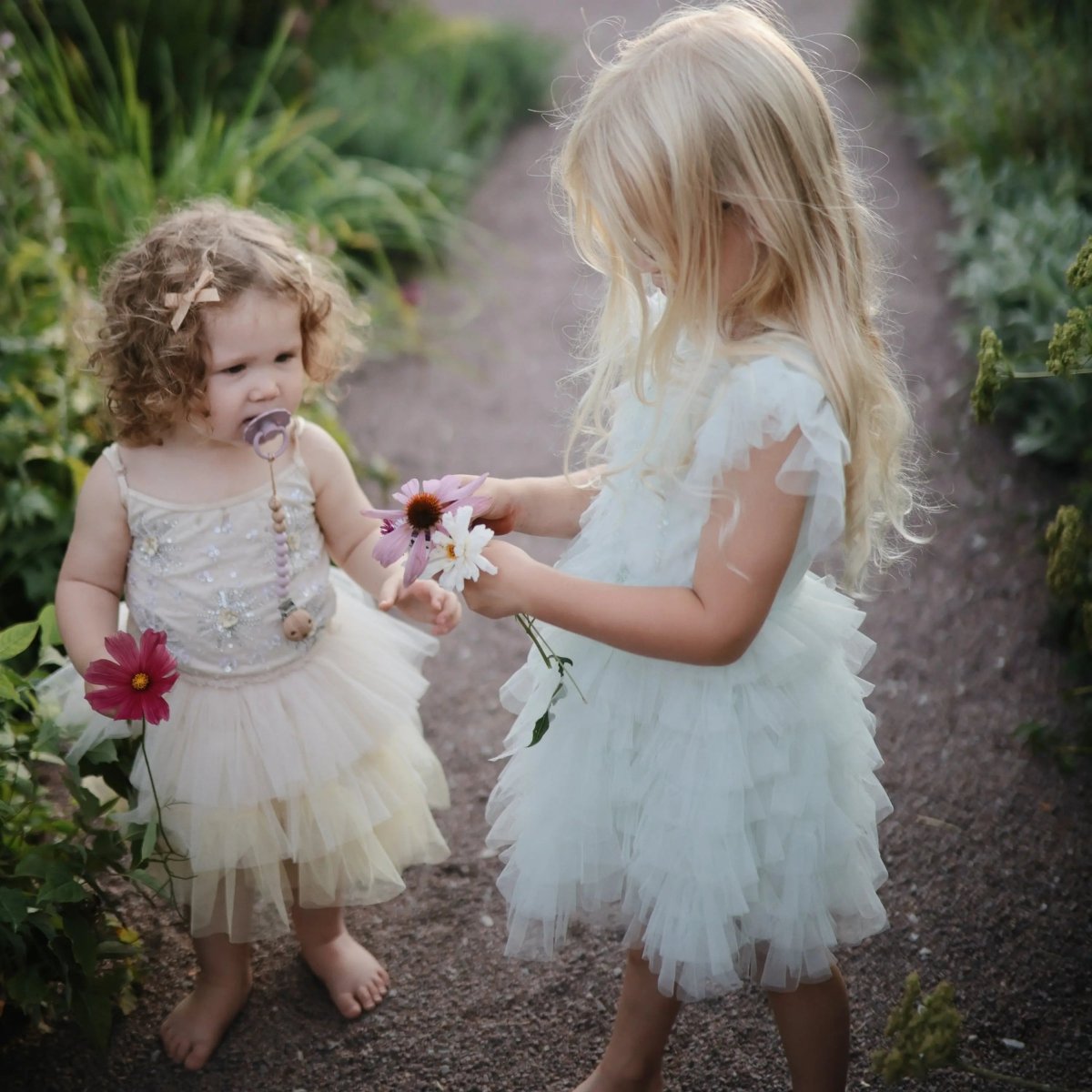 Mushie Frigg Daisy Silicone Pacifier 2 Pack with SilkySoft Nipple - Everetts Place Boutique - 