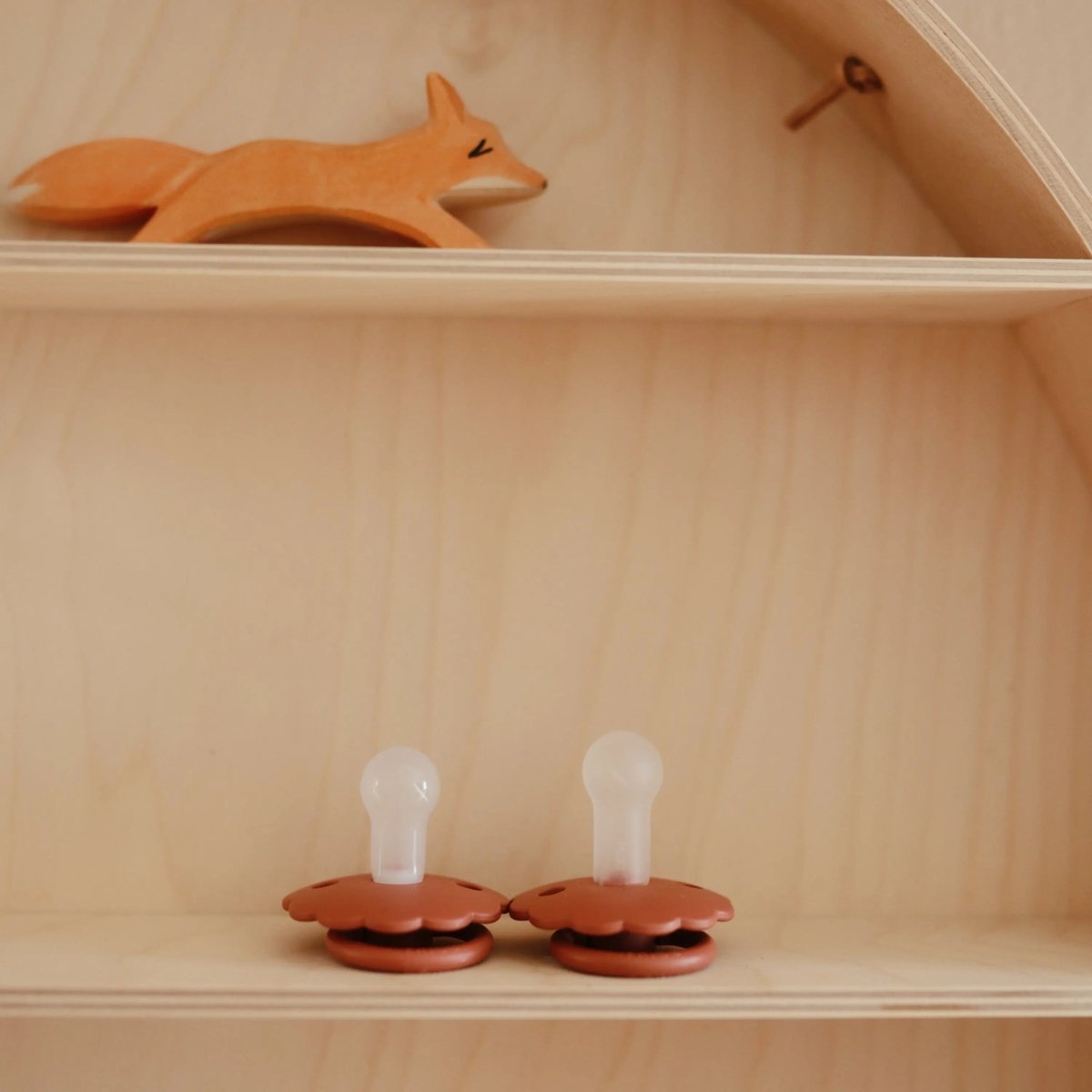 Mushie Frigg Daisy Silicone Pacifier 2 Pack with SilkySoft Nipple - Everetts Place Boutique - 