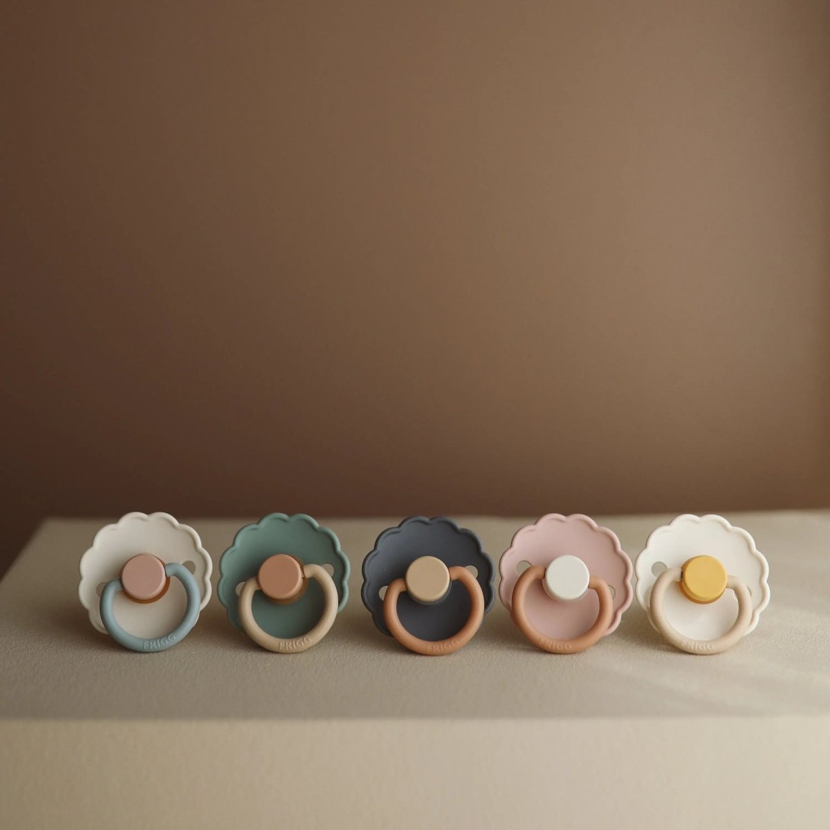 Mushie Frigg Daisy Silicone Pacifier 2 Pack with SilkySoft Nipple - Everetts Place Boutique - 