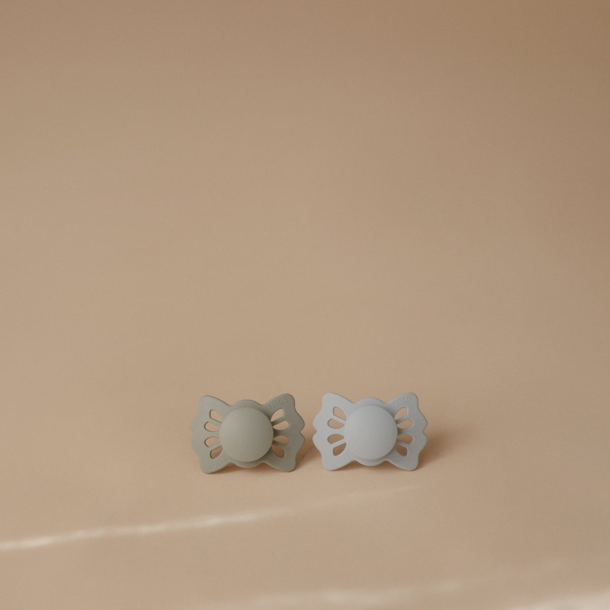 Mushie FRIGG Lucky Symmetrical Silicone Pacifier 2 - Pack (0 - 6 Months) - 
