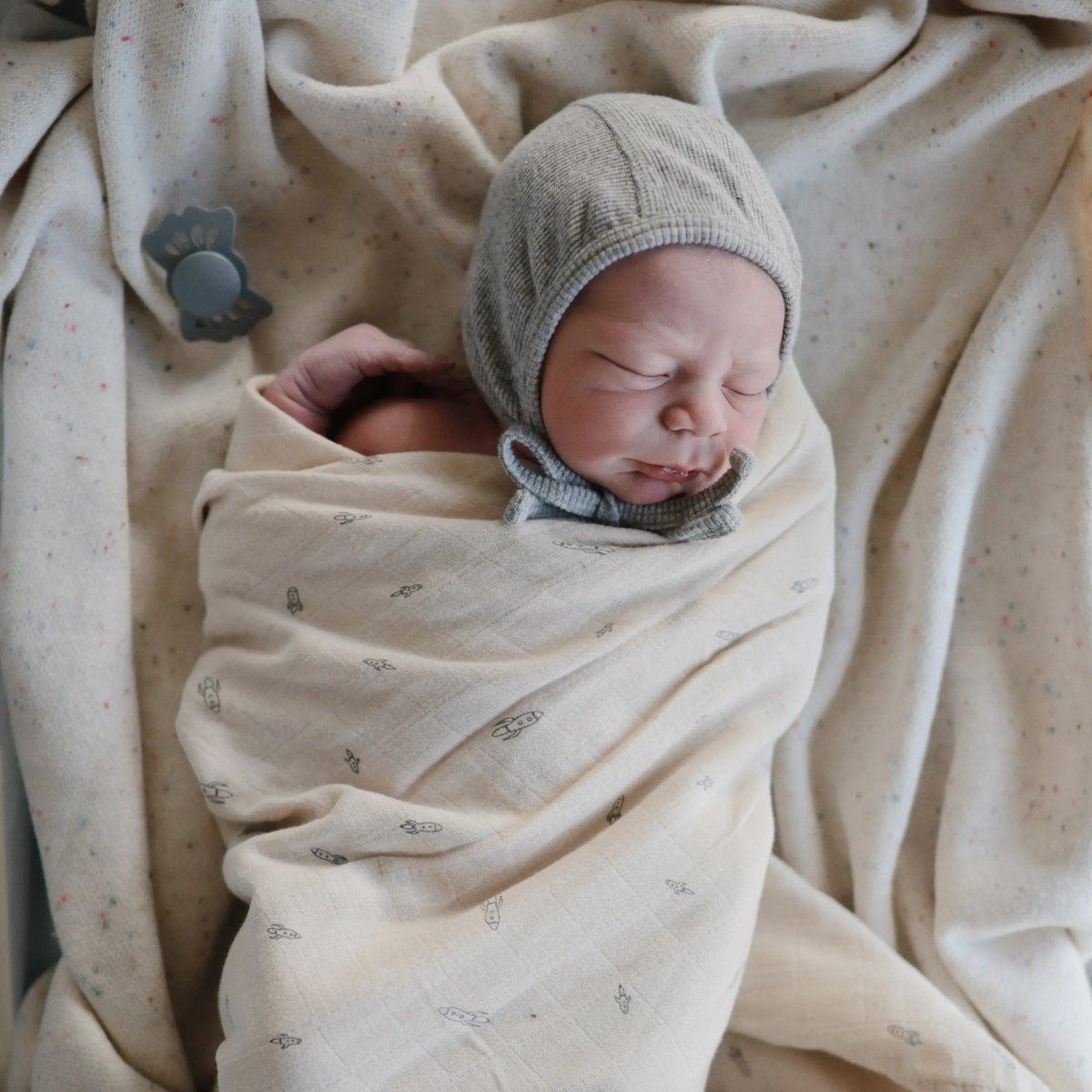 Mushie Frigg Lucky Symmetrical Silicone Pacifier 2 Pack 0 to 6 Months - Everetts Place Boutique - 