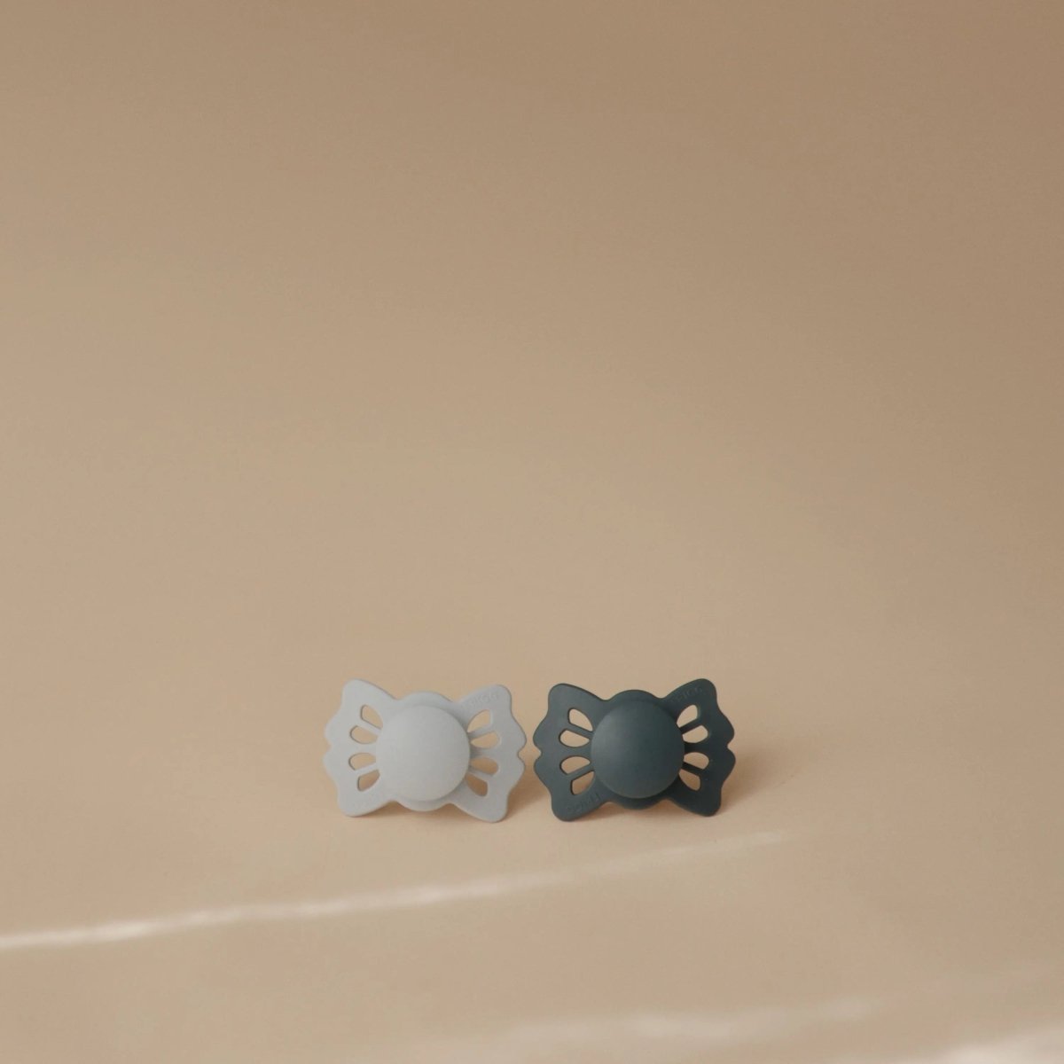 Mushie Frigg Lucky Symmetrical Silicone Pacifier 2 Pack 0 to 6 Months - Everetts Place Boutique - 