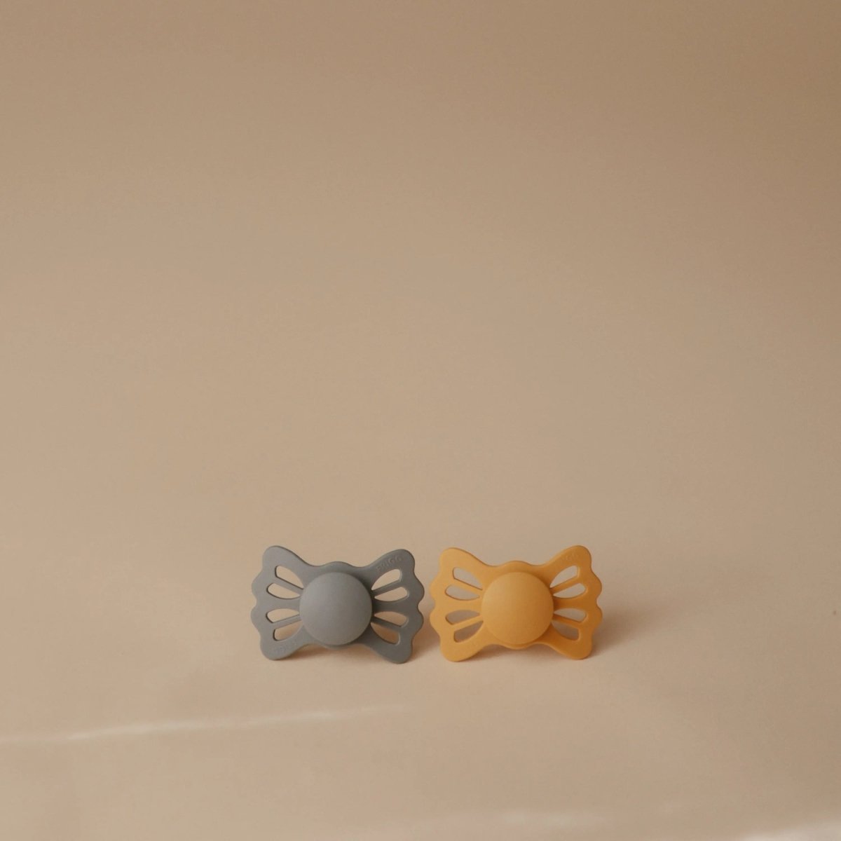 Mushie Frigg Lucky Symmetrical Silicone Pacifier 2 Pack for 6 to 18 Months - Everetts Place Boutique - 