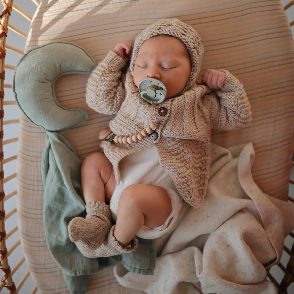 Mushie Frigg Moon Natural Rubber Pacifier 2 Pack - Everetts Place Boutique - 