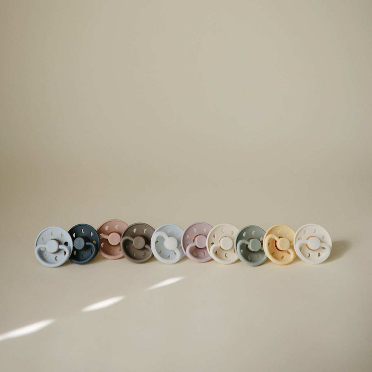Mushie FRIGG Moon Silicone Pacifier 2 - Pack - 