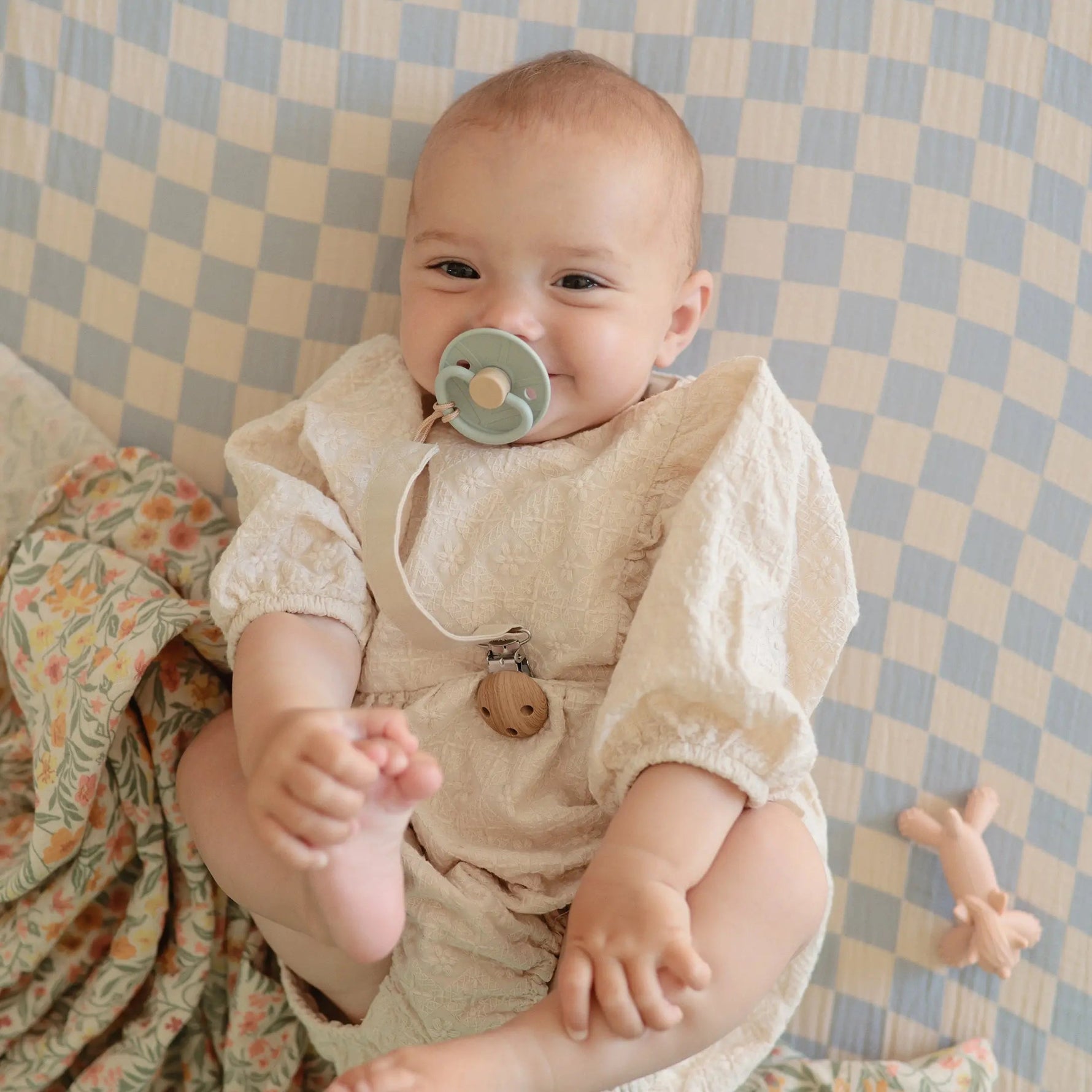 Mushie FRIGG Natural Rubber Pacifier 4 - Pack - 