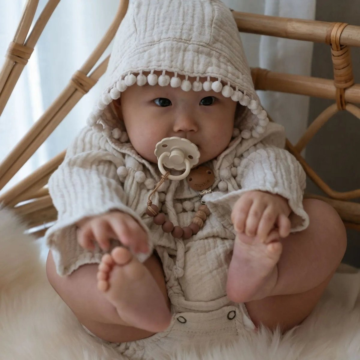 Mushie FRIGG Pacifier - Natural Rubber 6 - Pack for Baby Comfort - Everetts Place Boutique - 