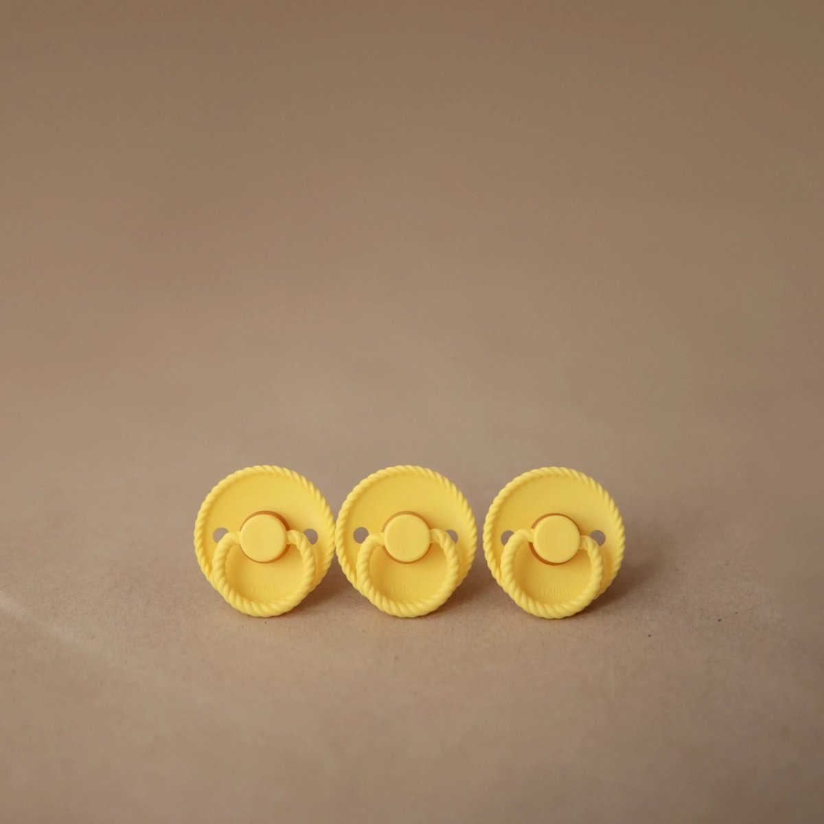 Mushie FRIGG Rope Daisy Silicone Pacifier Sunflower Fuchsia 2 Pack 6 to 18 Months - Everetts Place Boutique - 