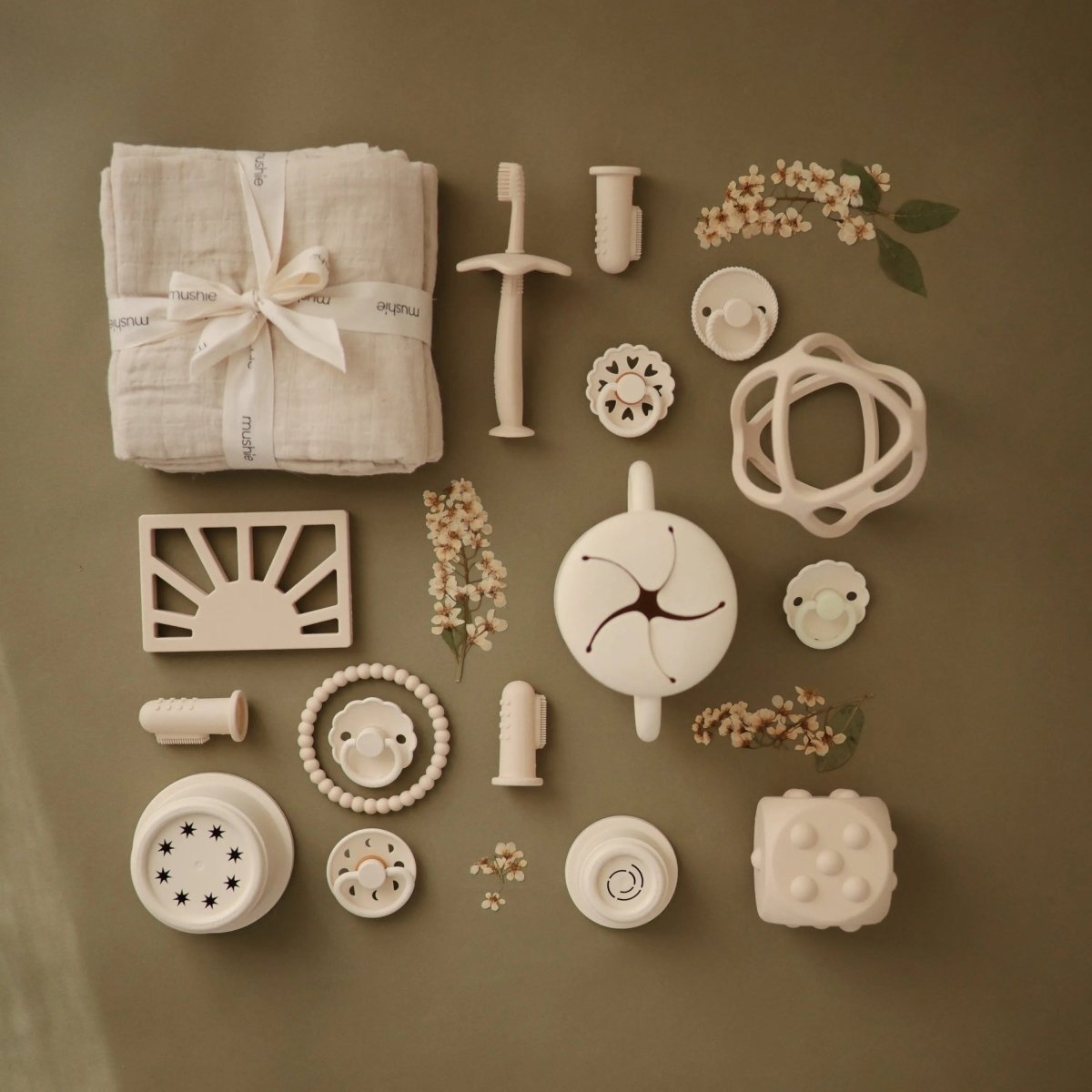 Mushie Frigg Rope Natural Rubber Pacifier 2 Pack - 