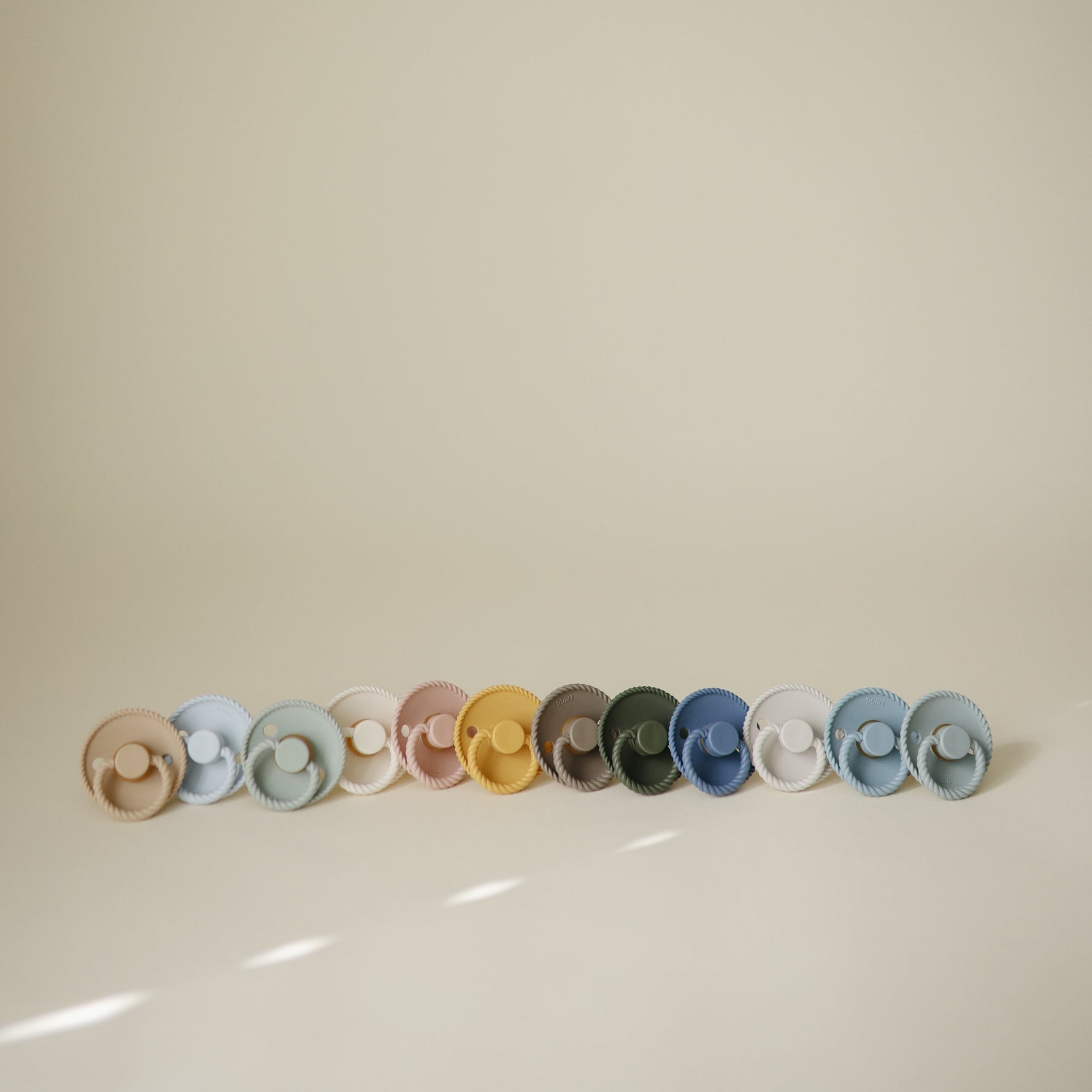 Mushie FRIGG Rope Silicone Pacifiers: Danish-designed comfort & safety -