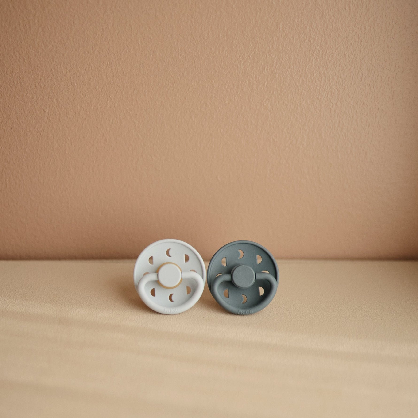 Natural Rubber Moon Pacifier, 2-Pack by Mushie