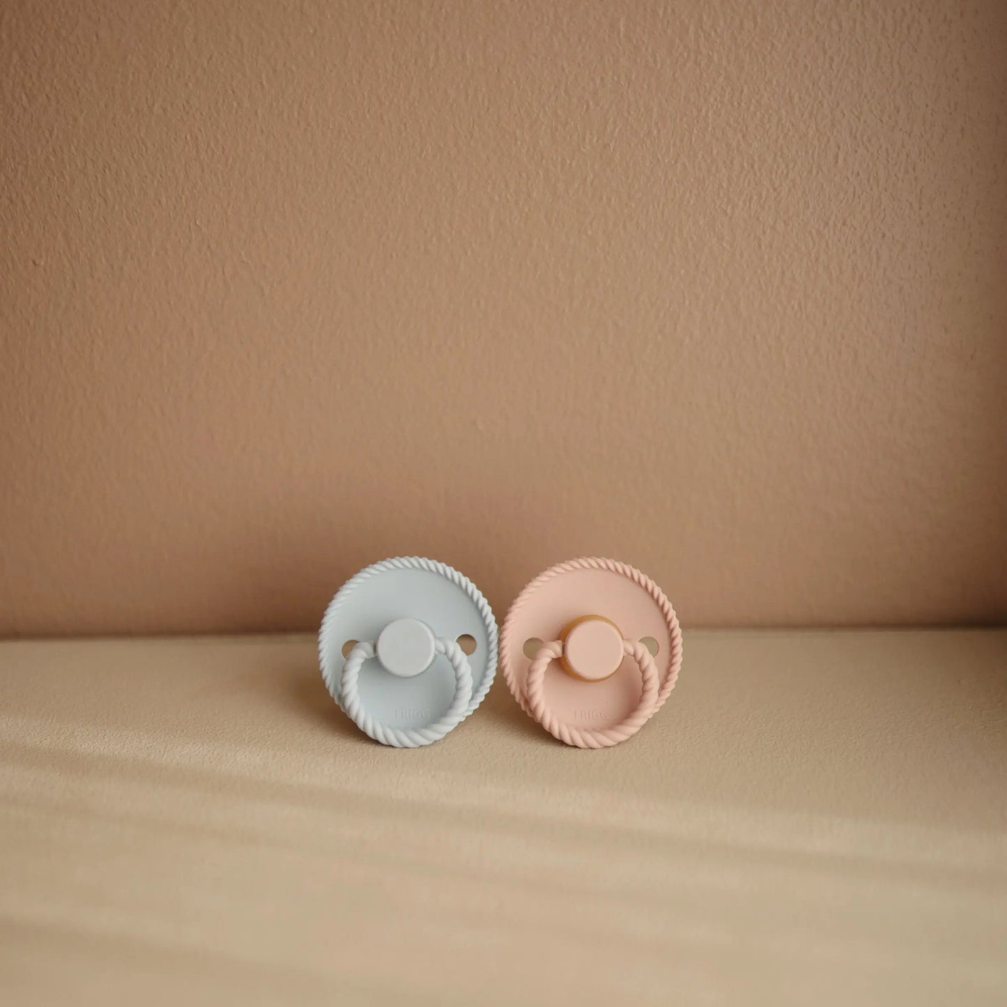 Frigg Rope Silicone Pacifier 2 Pack with SilkySoft Nipple and Click Lock System Mushie