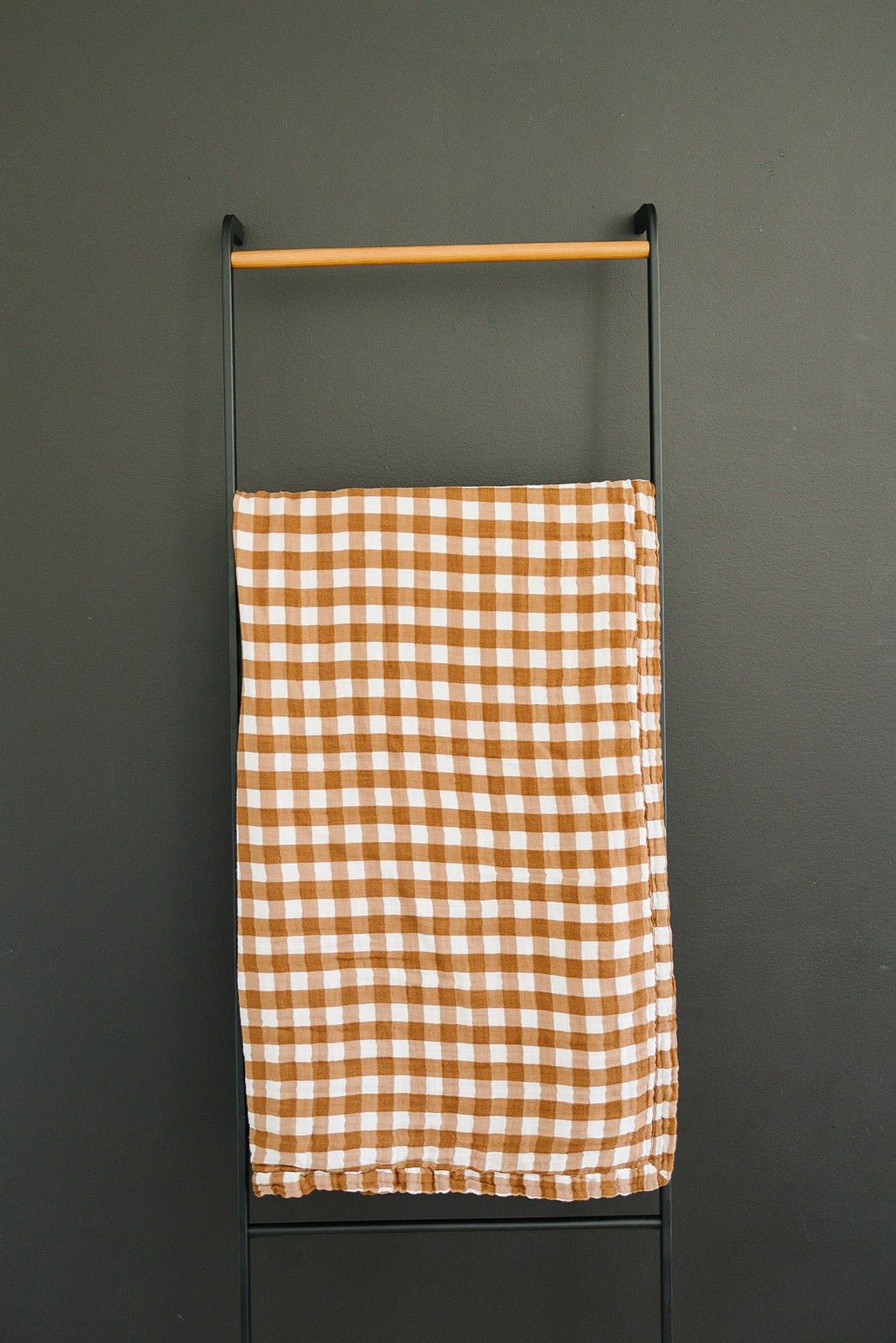 Mebie Baby Gingham Muslin Quilt - 