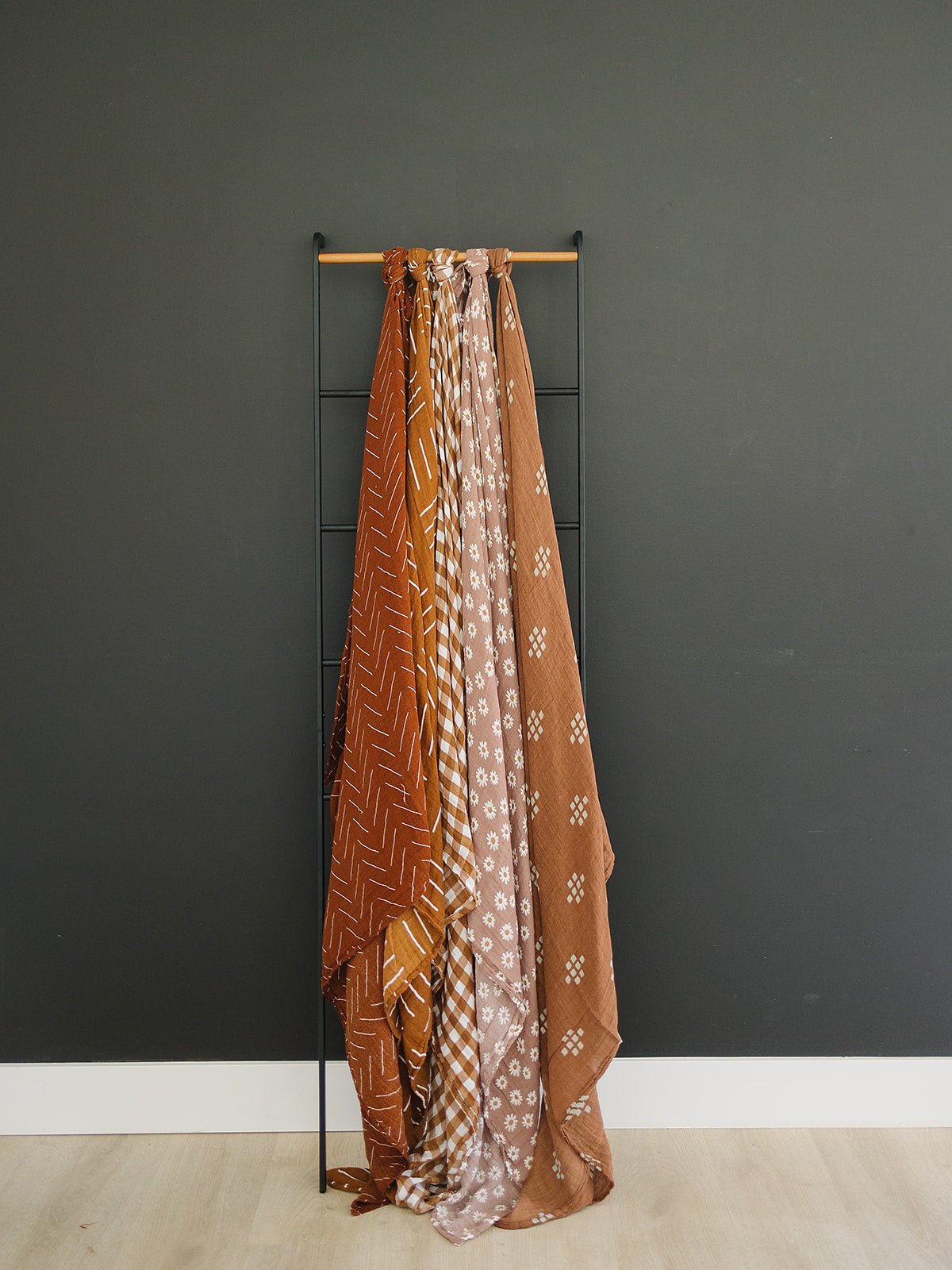 Mebie Baby Gingham Muslin Swaddle Blanket - 