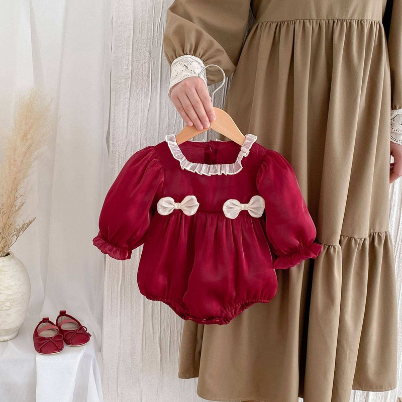 Girls long sleeves square ruffle neck top with bows, high-quality and durable.