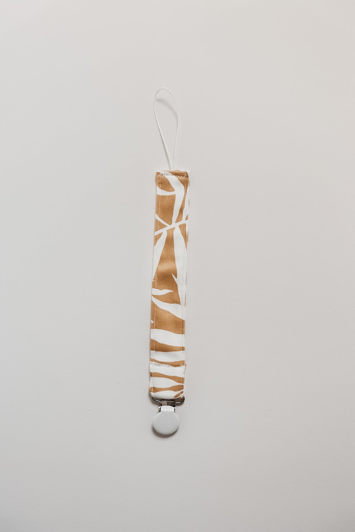 Little Mae & Co Gold Palm Pacifier ClipEveretts Place